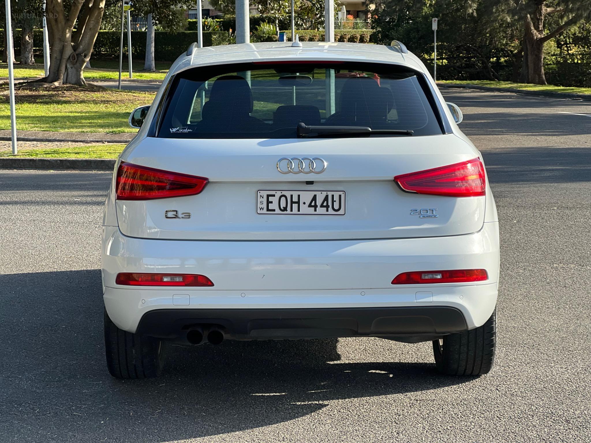AUDI Q3