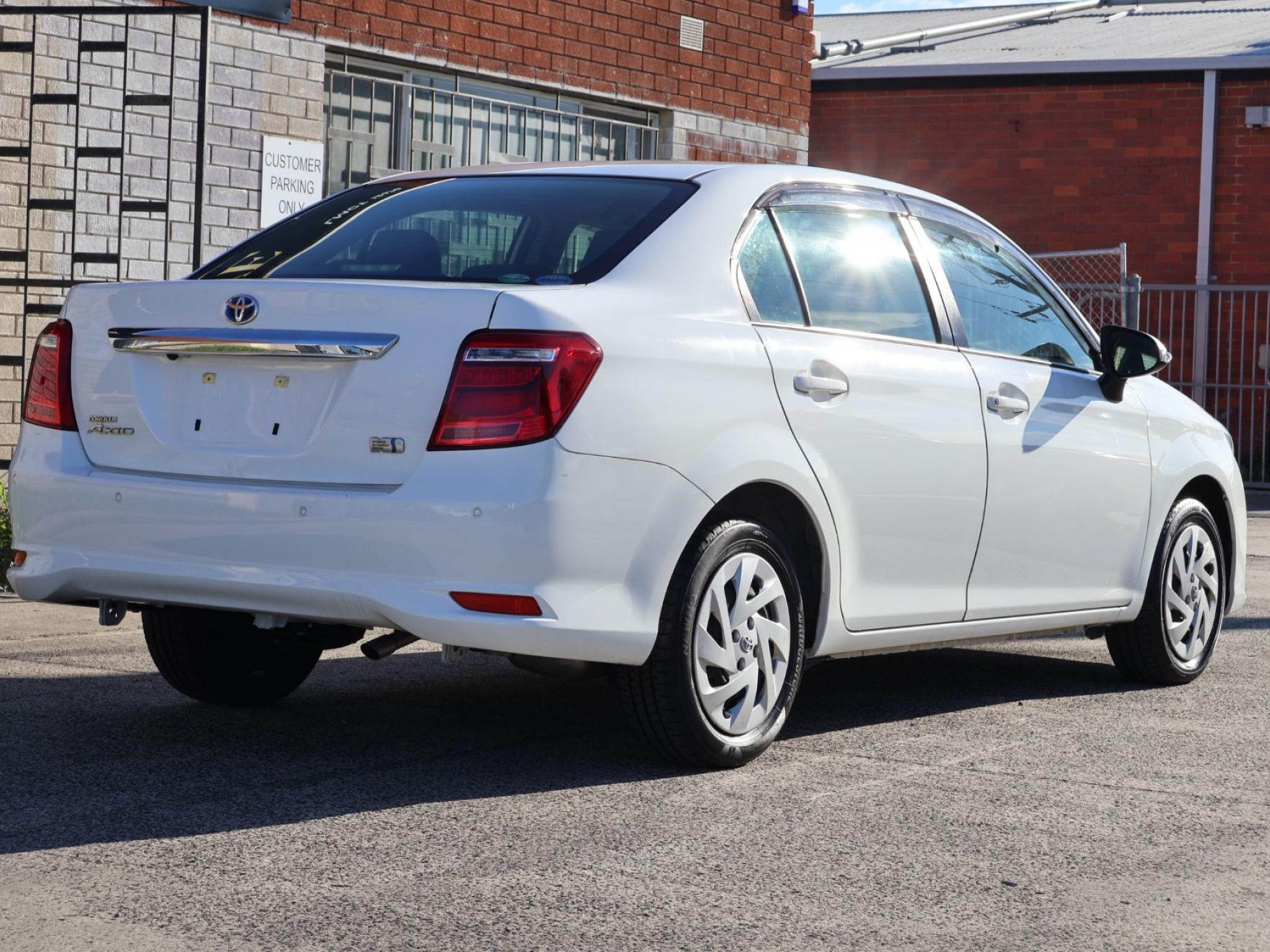 TOYOTA COROLLA