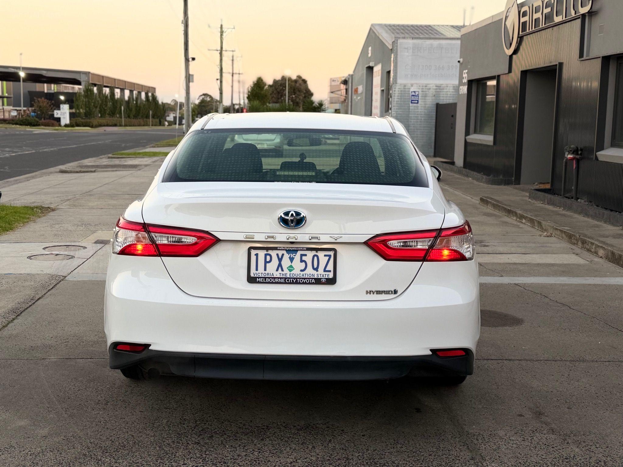 TOYOTA CAMRY