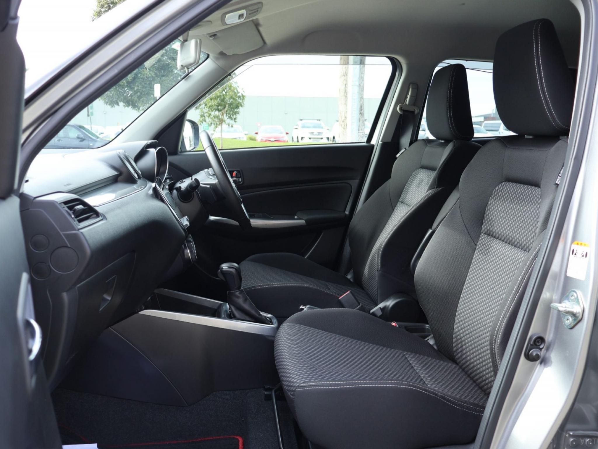 SUZUKI SWIFT (HYBRID)