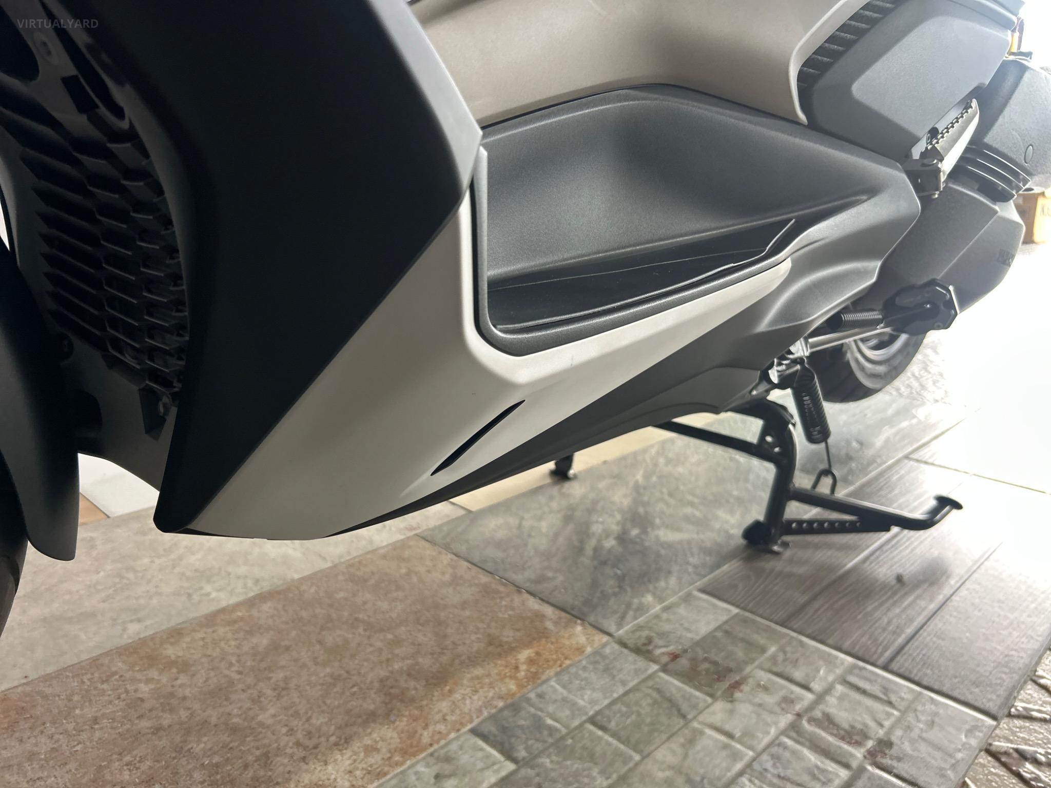 YAMAHA X-MAX 300 CONNECT