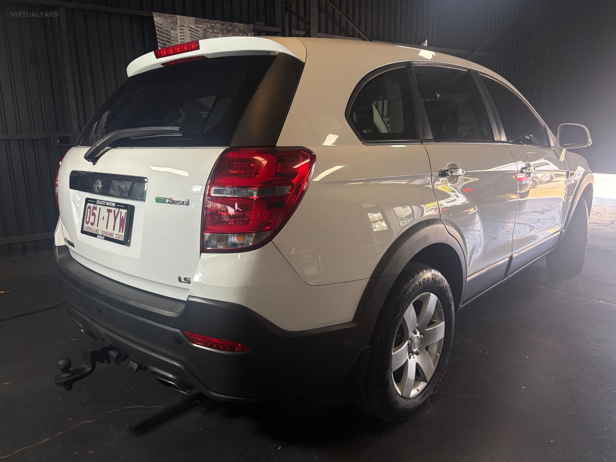 HOLDEN CAPTIVA
