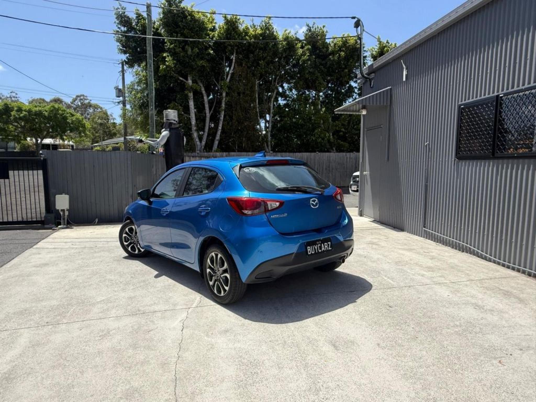 Mazda 2