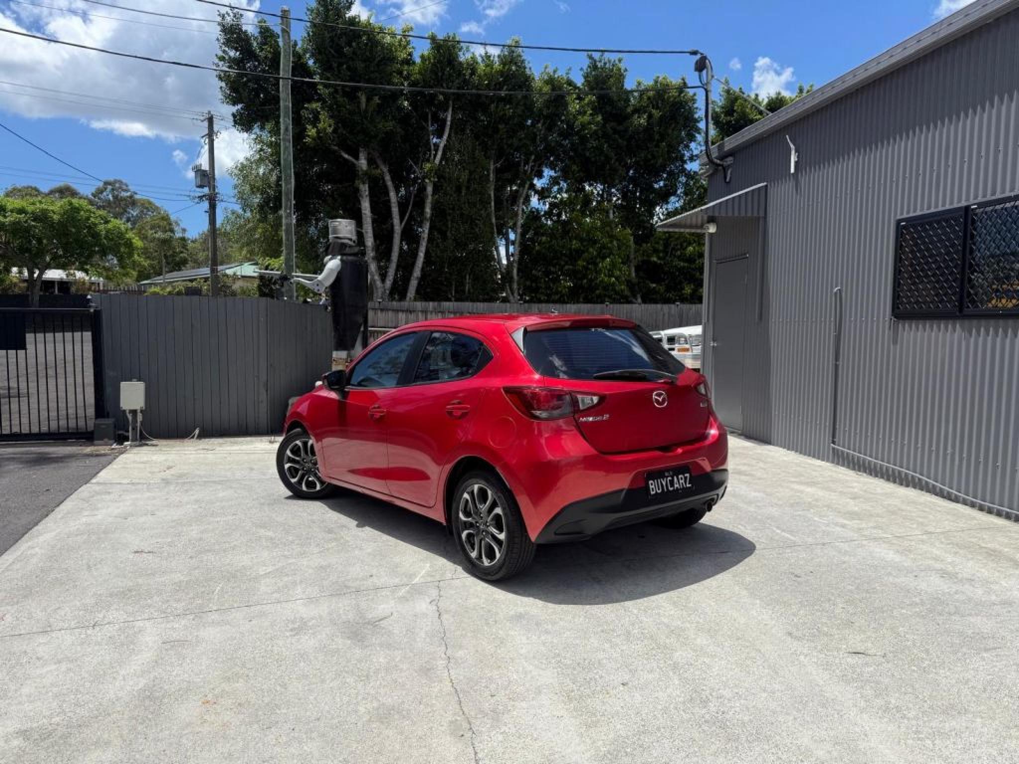 Mazda 2