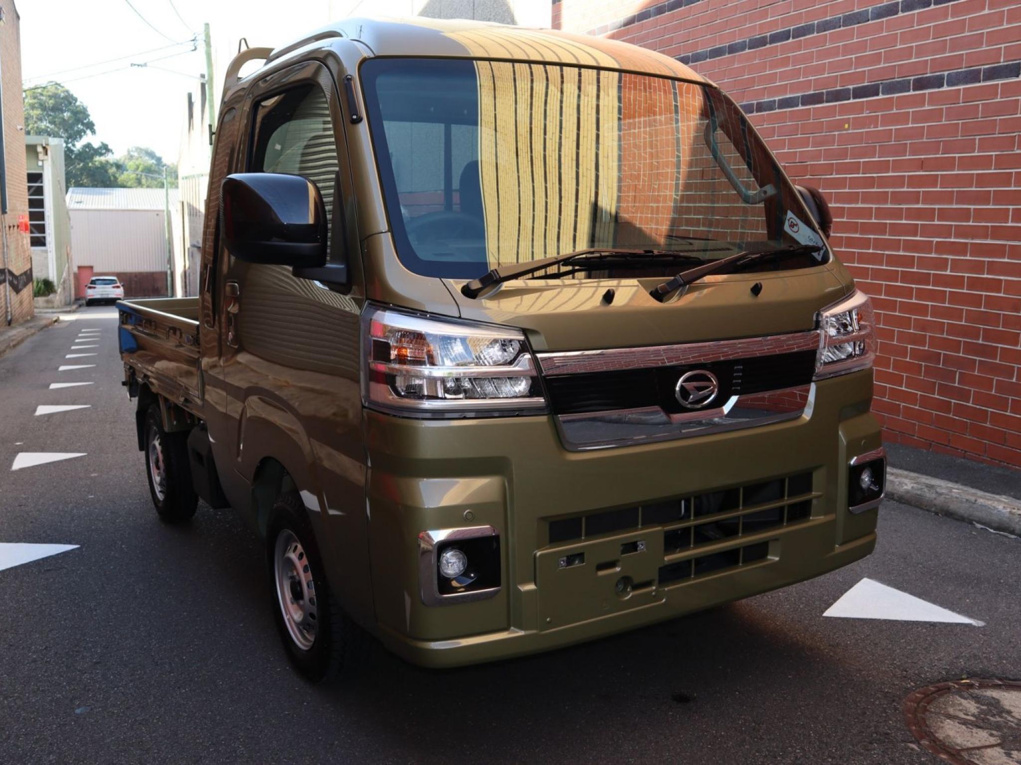 DAIHATSU HI-JET