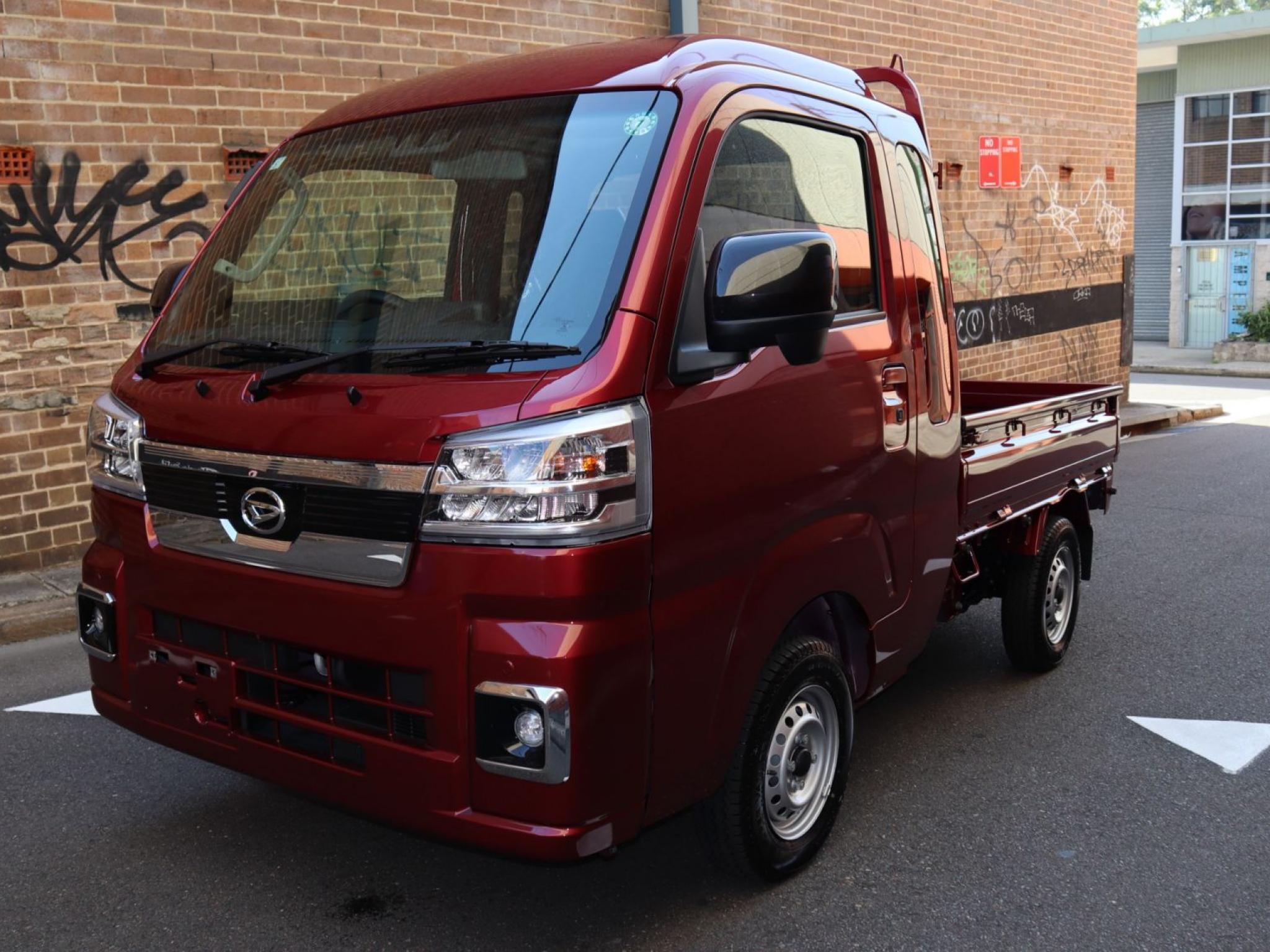 DAIHATSU HI-JET