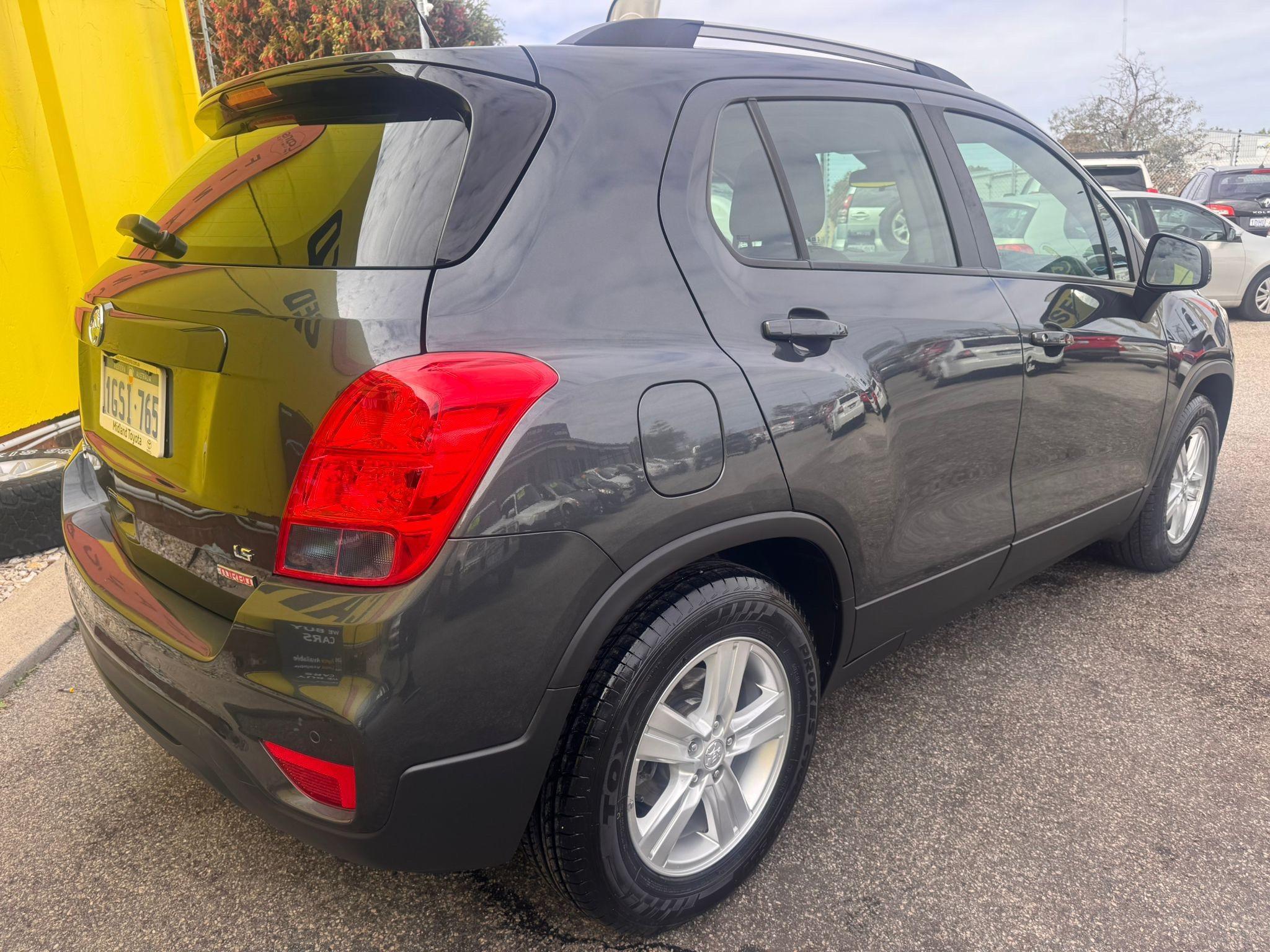 HOLDEN TRAX
