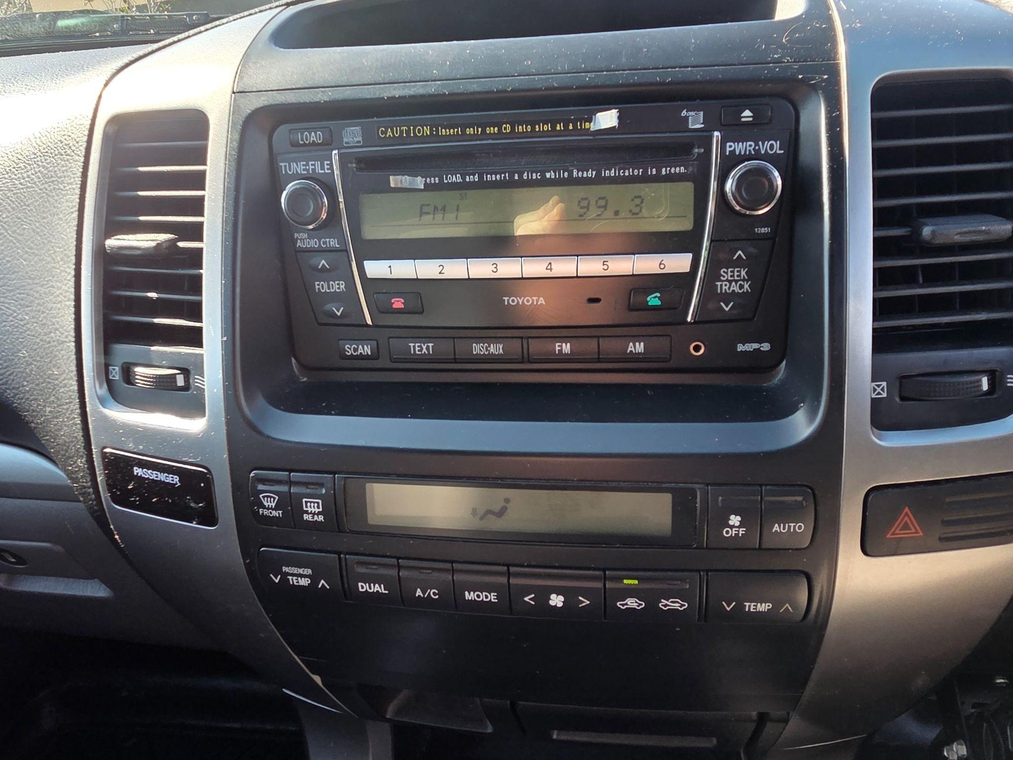 TOYOTA LANDCRUISER PRADO