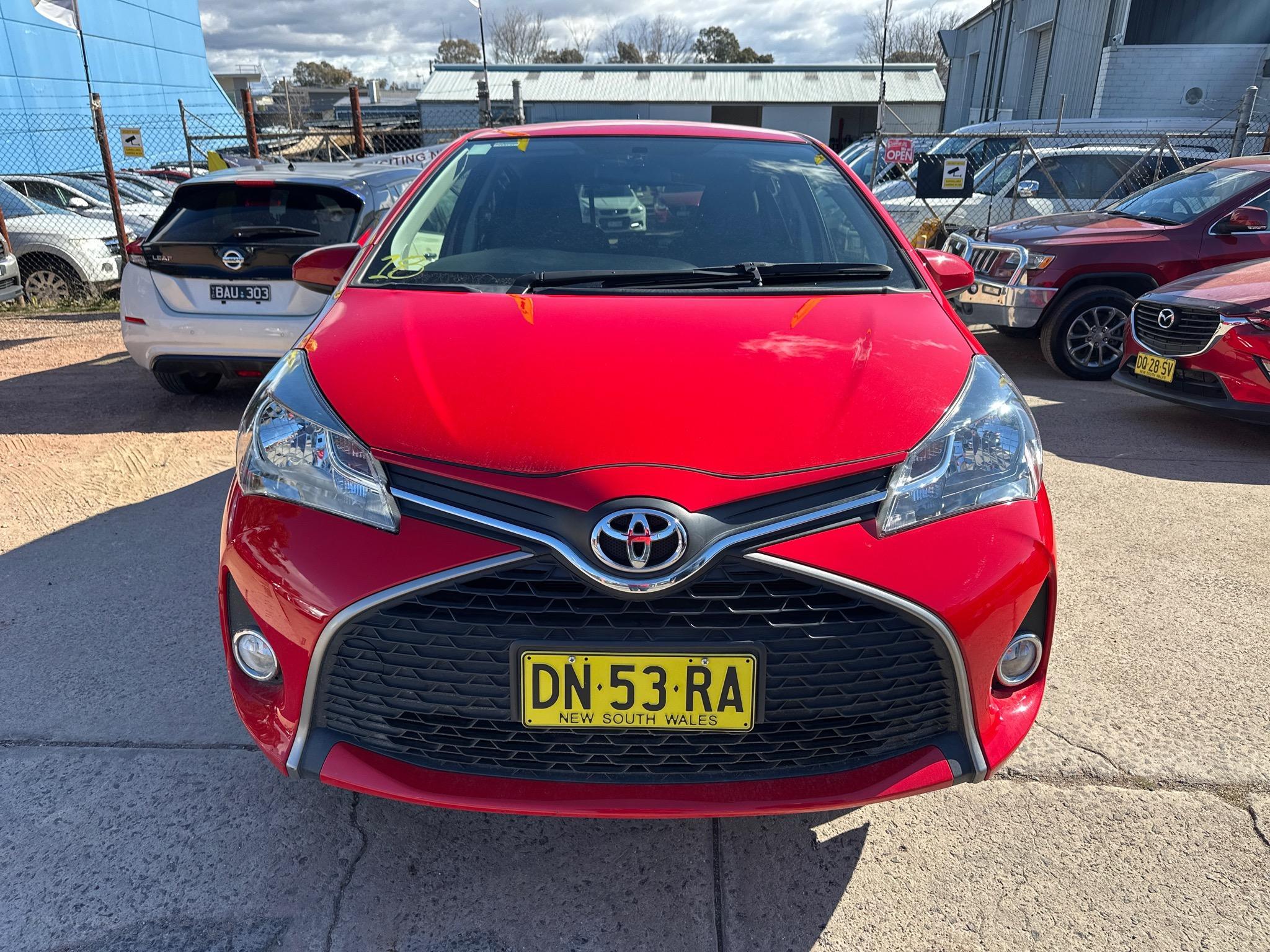 TOYOTA YARIS