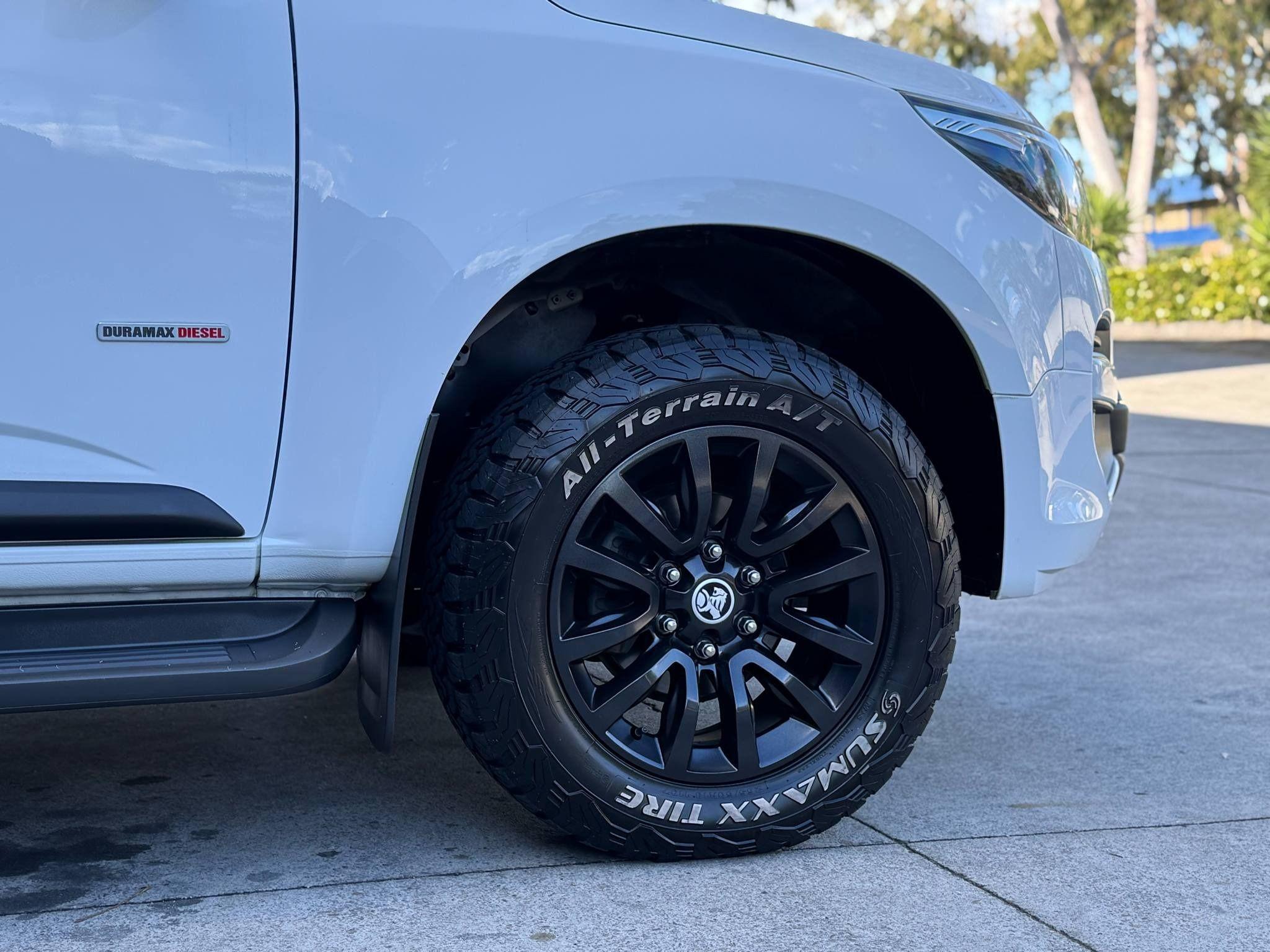 HOLDEN COLORADO