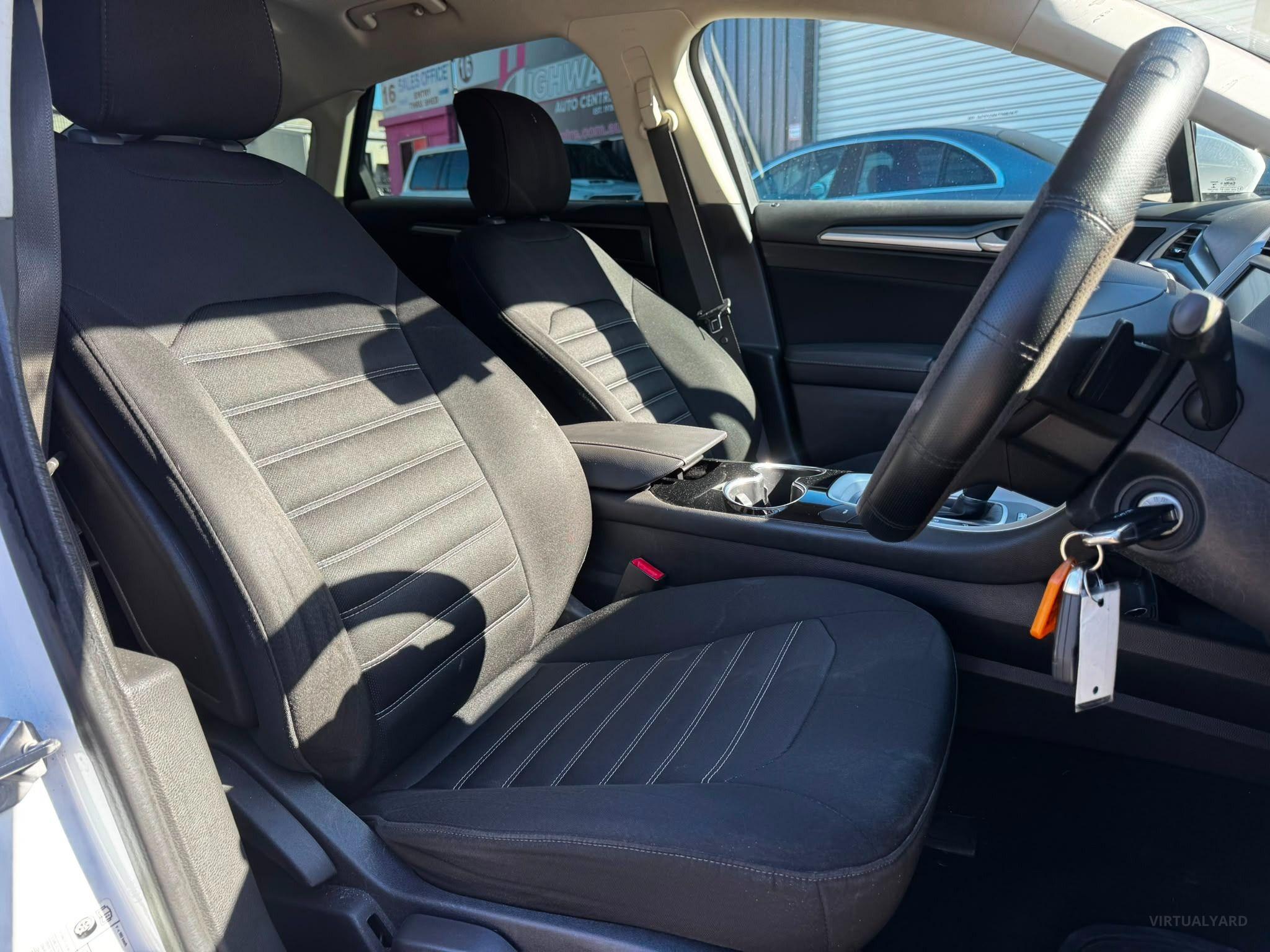 FORD MONDEO