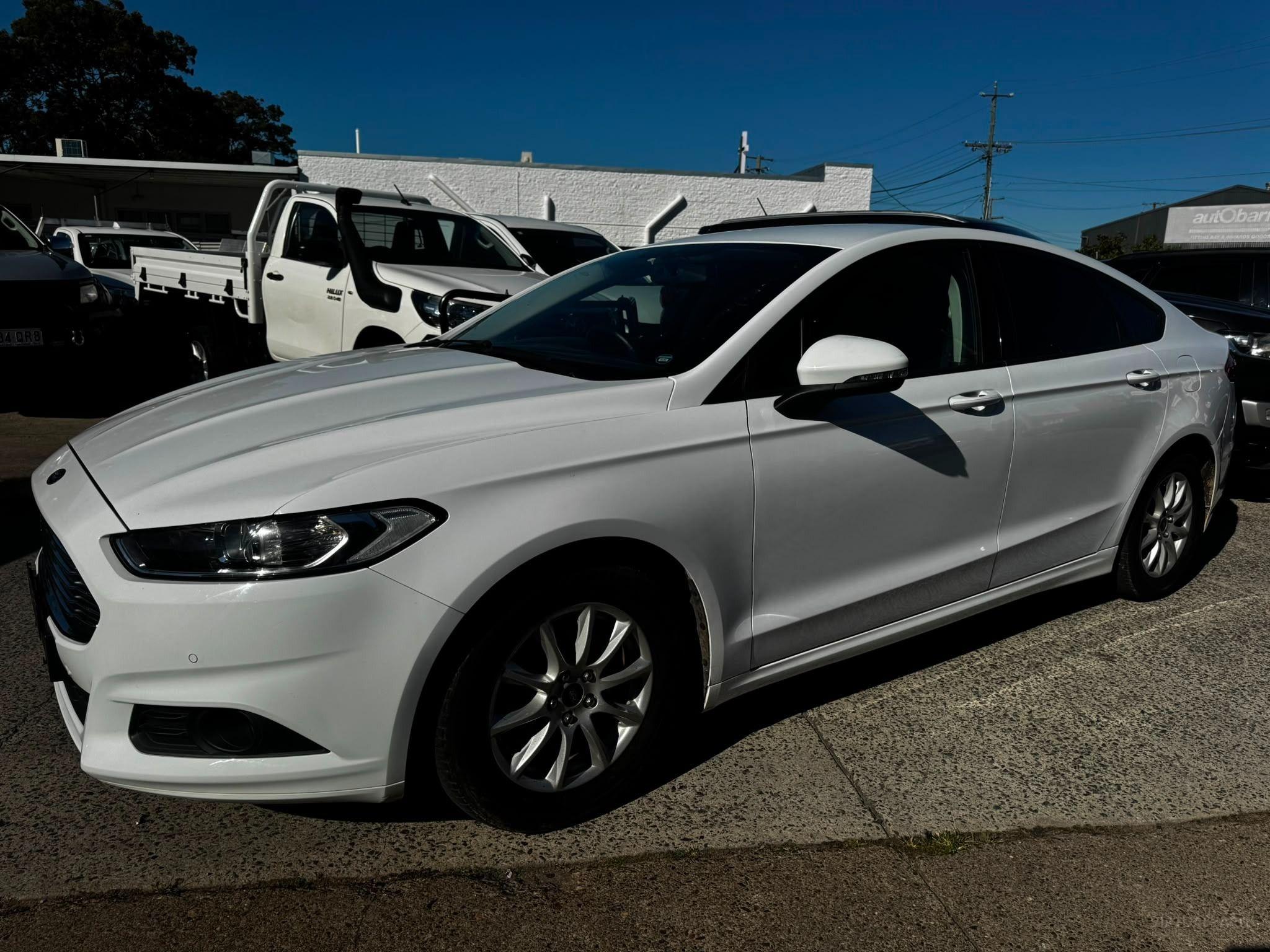 FORD MONDEO