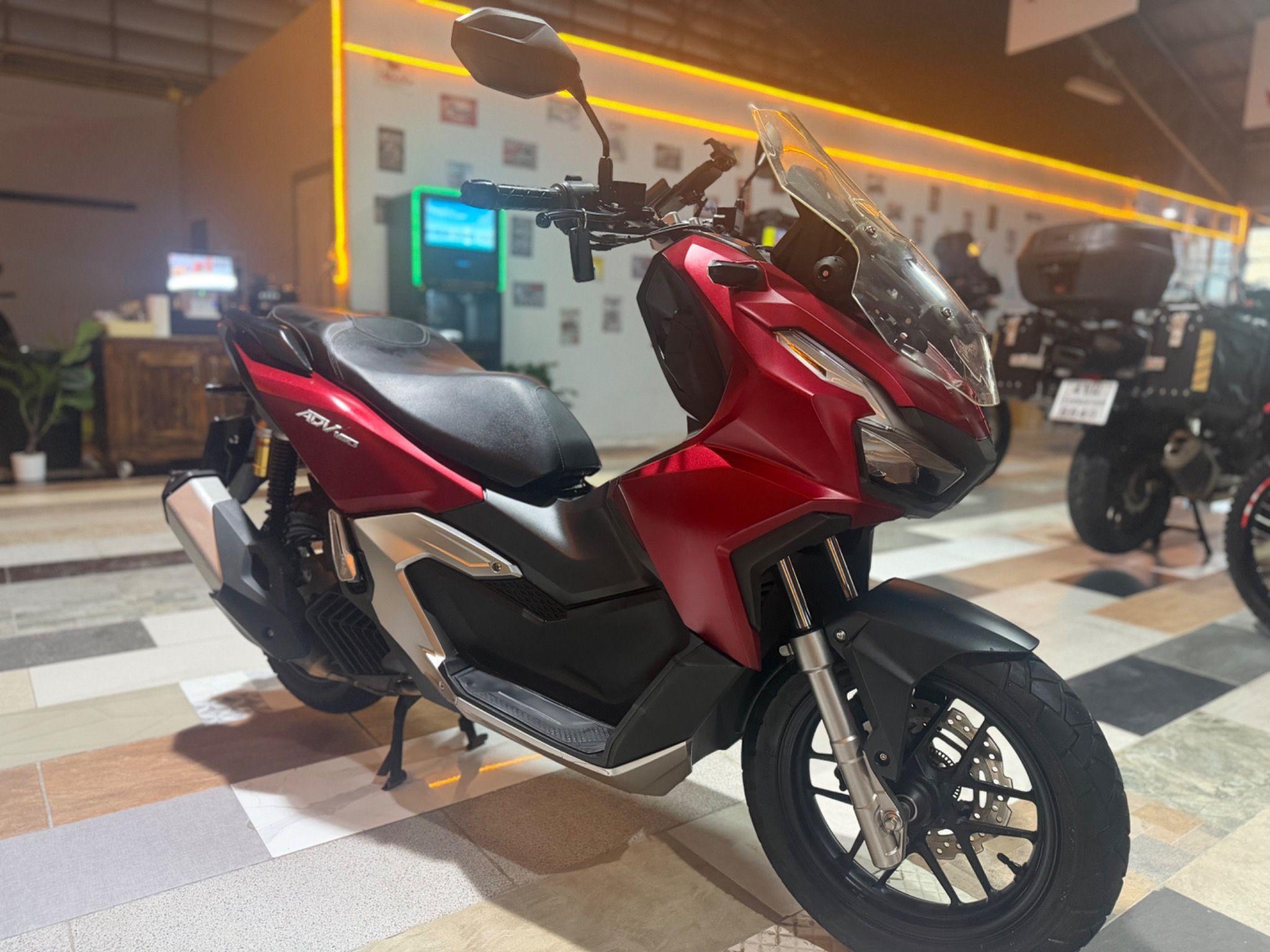 HONDA ADV 160 ABS