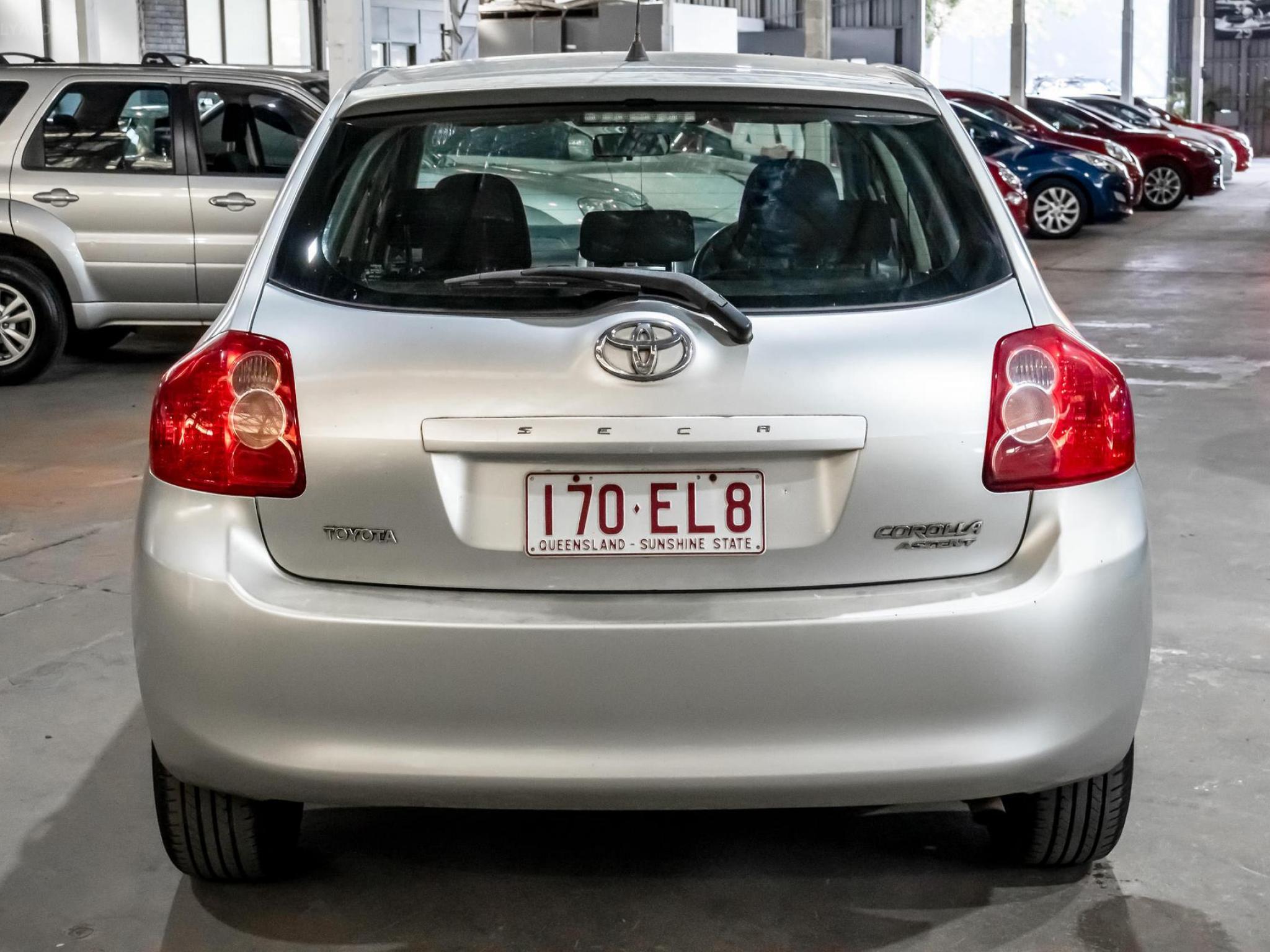 TOYOTA COROLLA