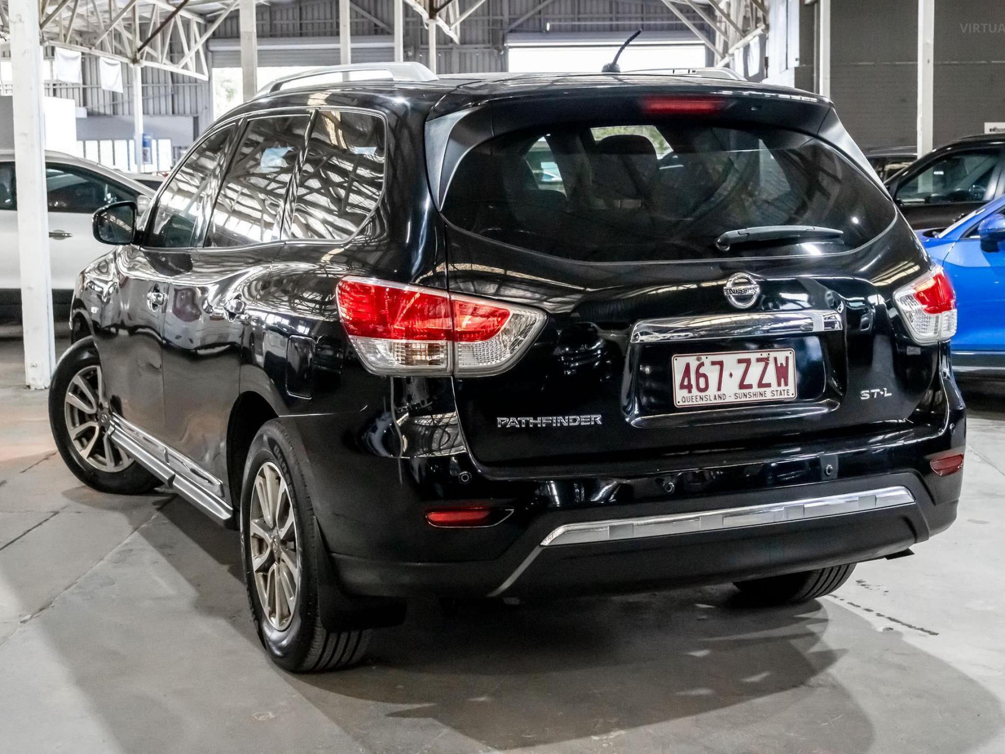 NISSAN PATHFINDER
