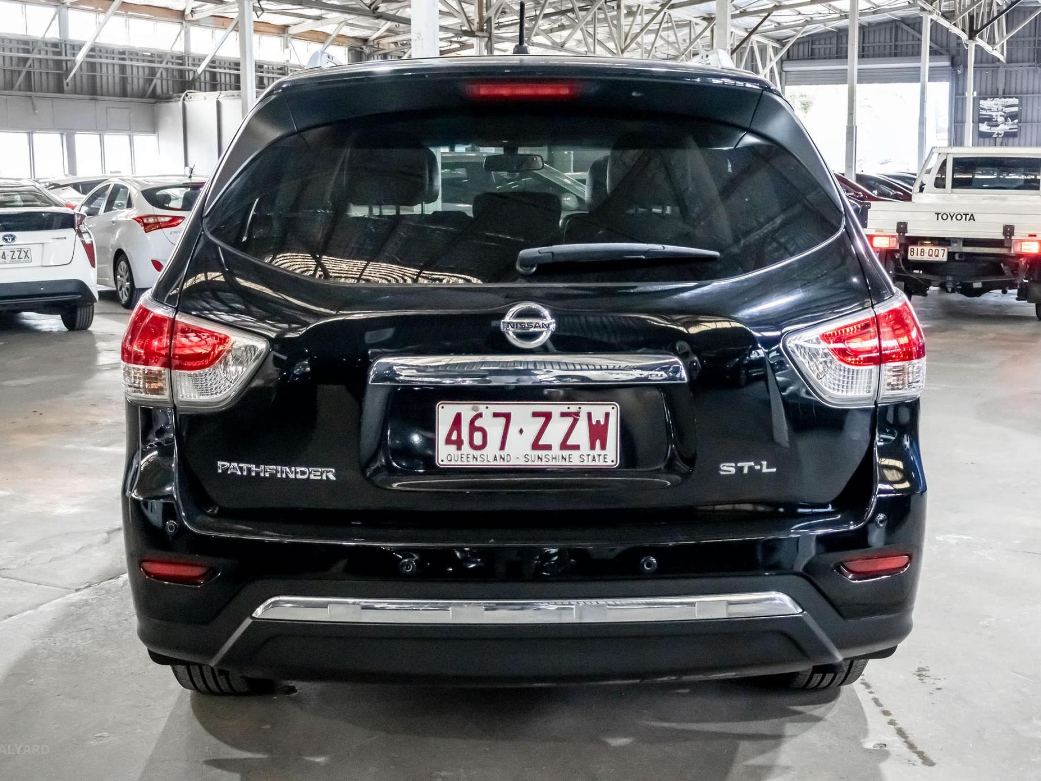 NISSAN PATHFINDER