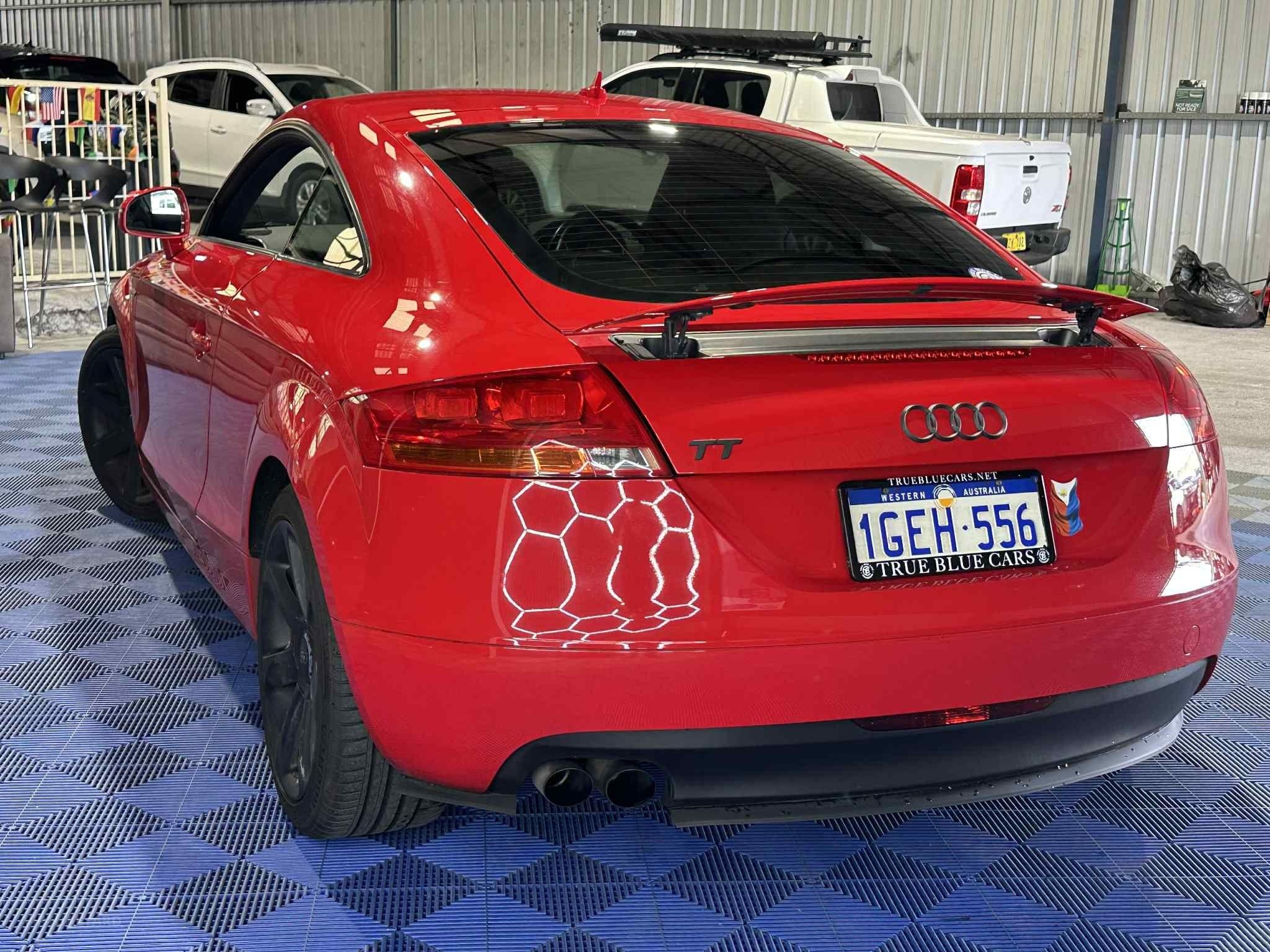 AUDI TT