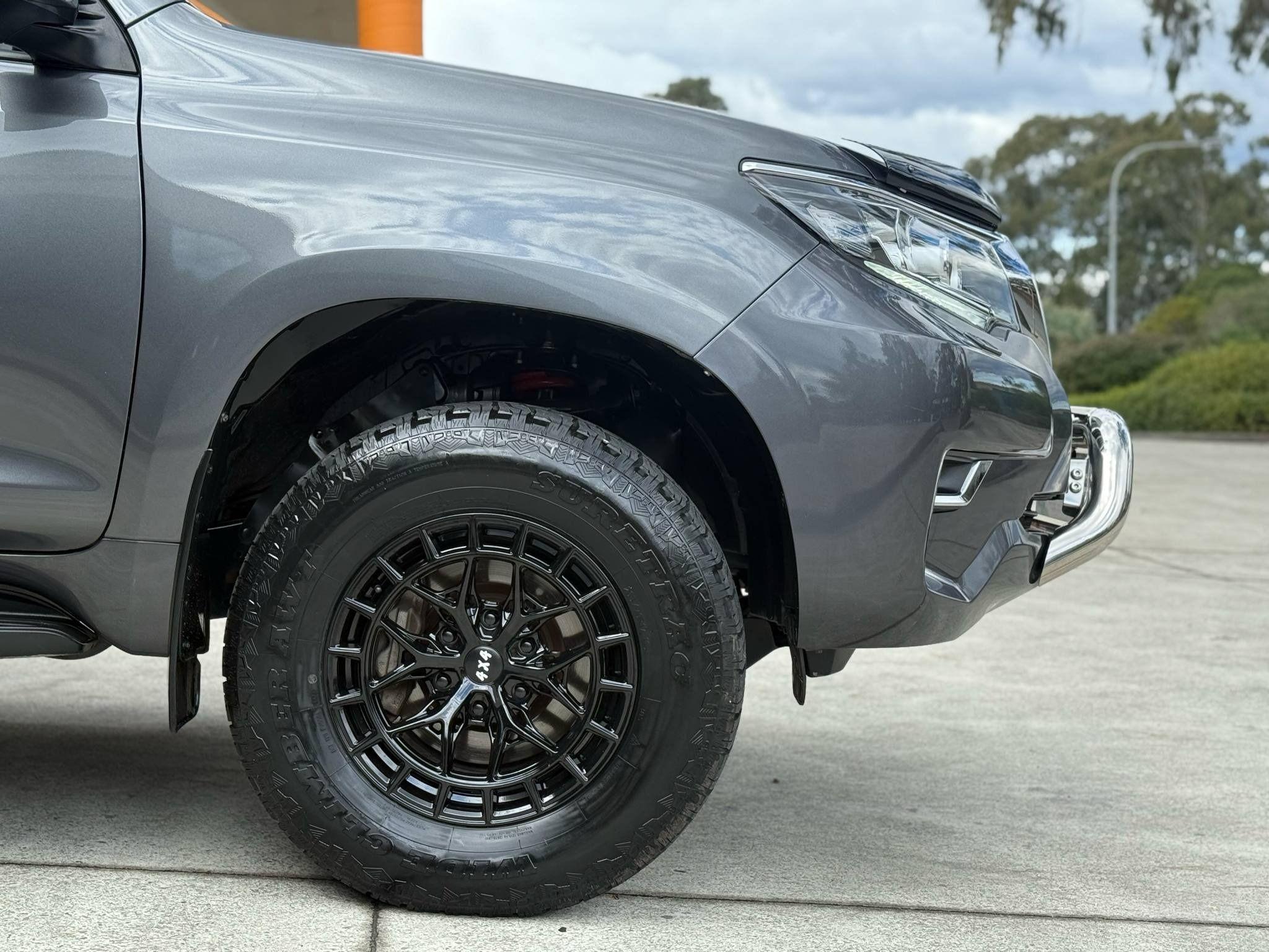 TOYOTA LANDCRUISER