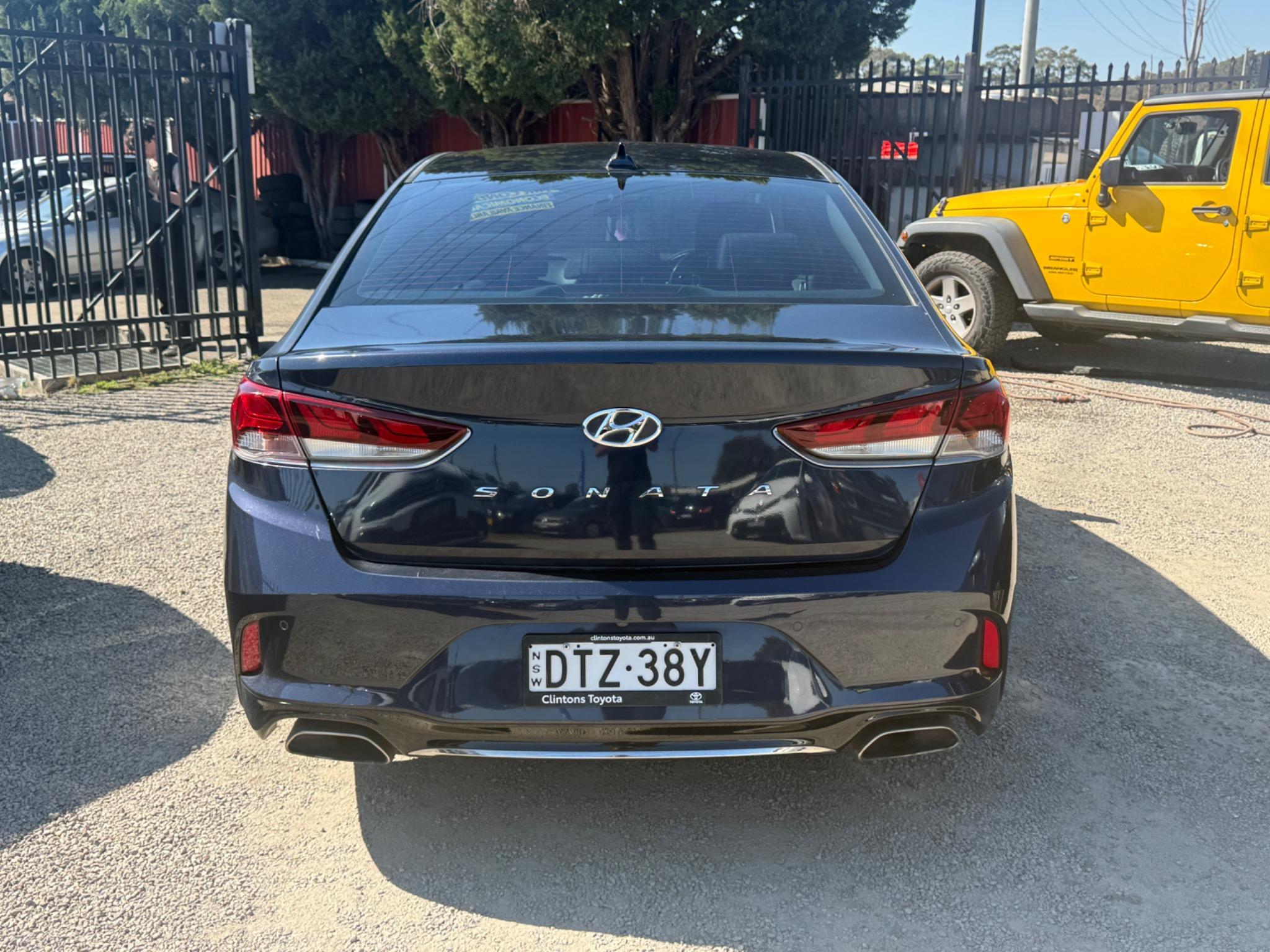 HYUNDAI SONATA