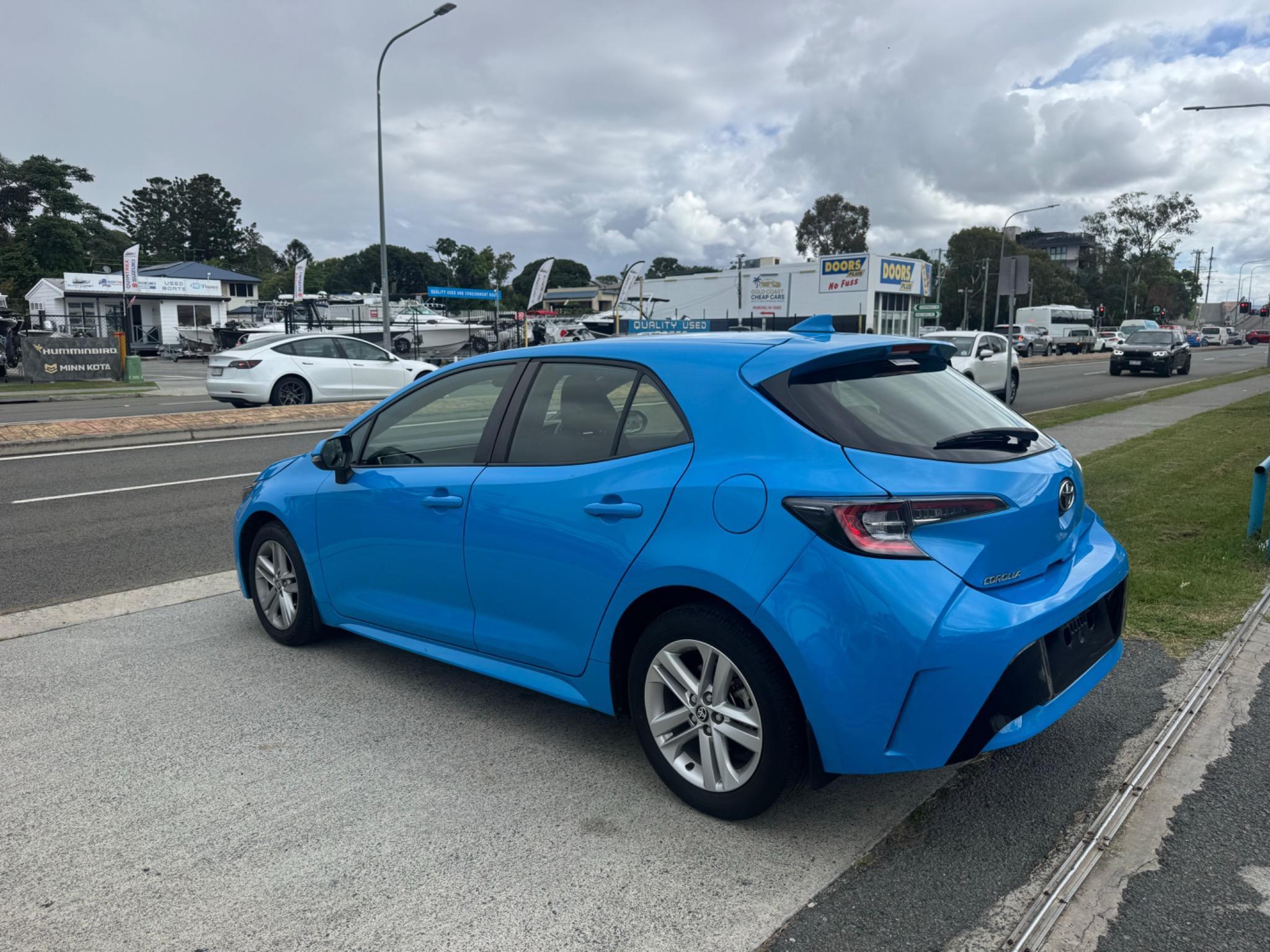 TOYOTA COROLLA