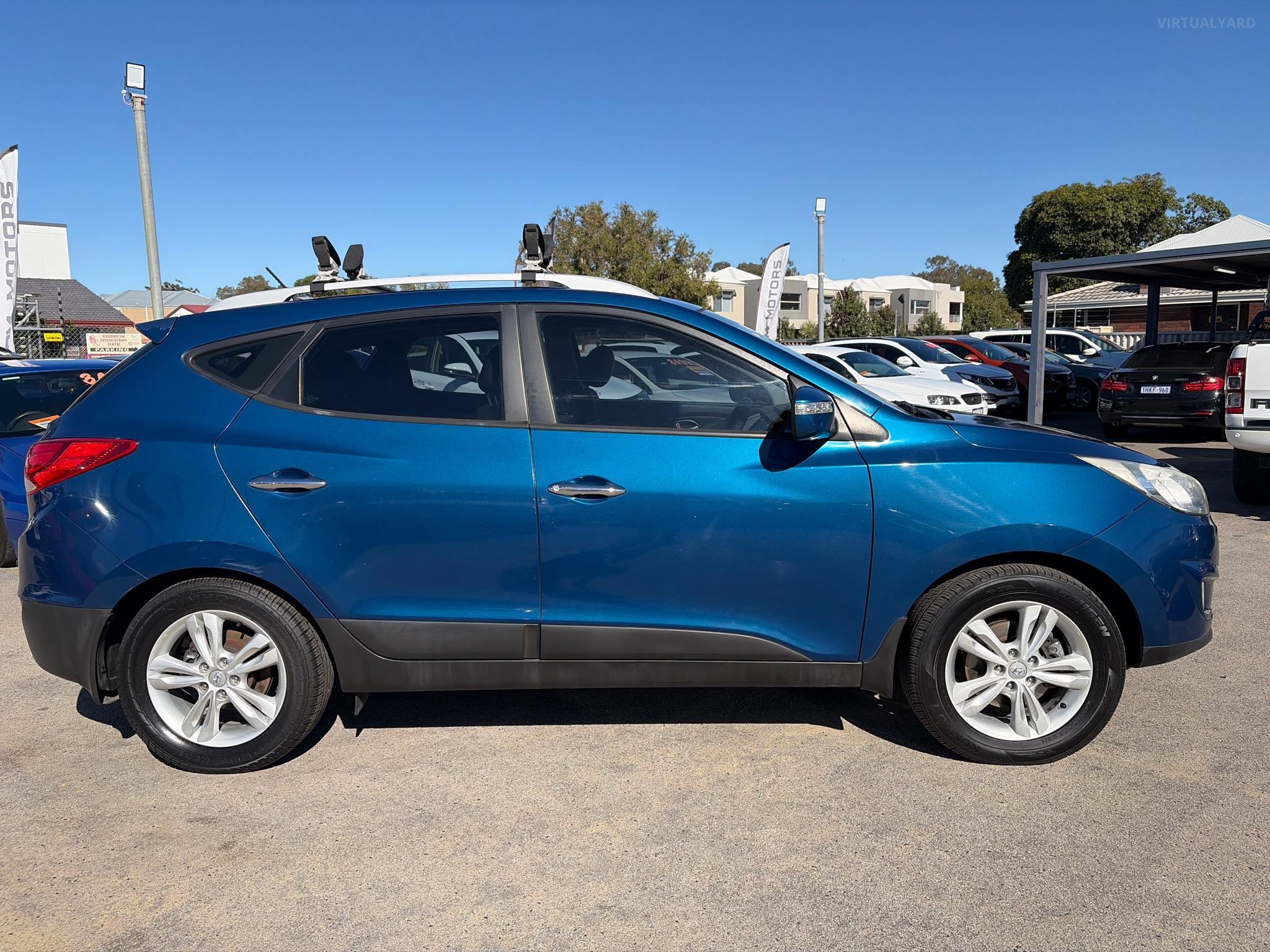 HYUNDAI iX35