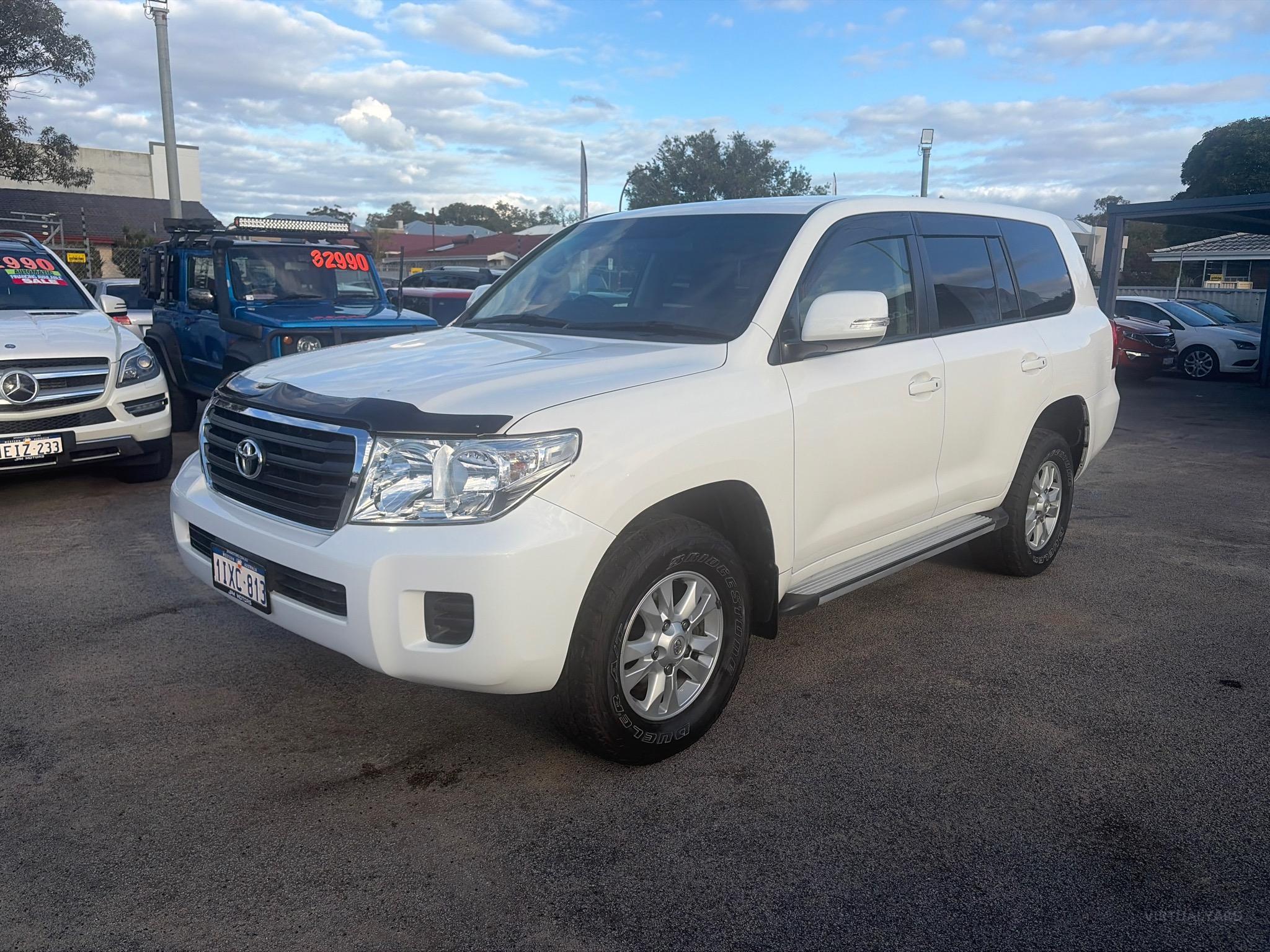 TOYOTA LANDCRUISER