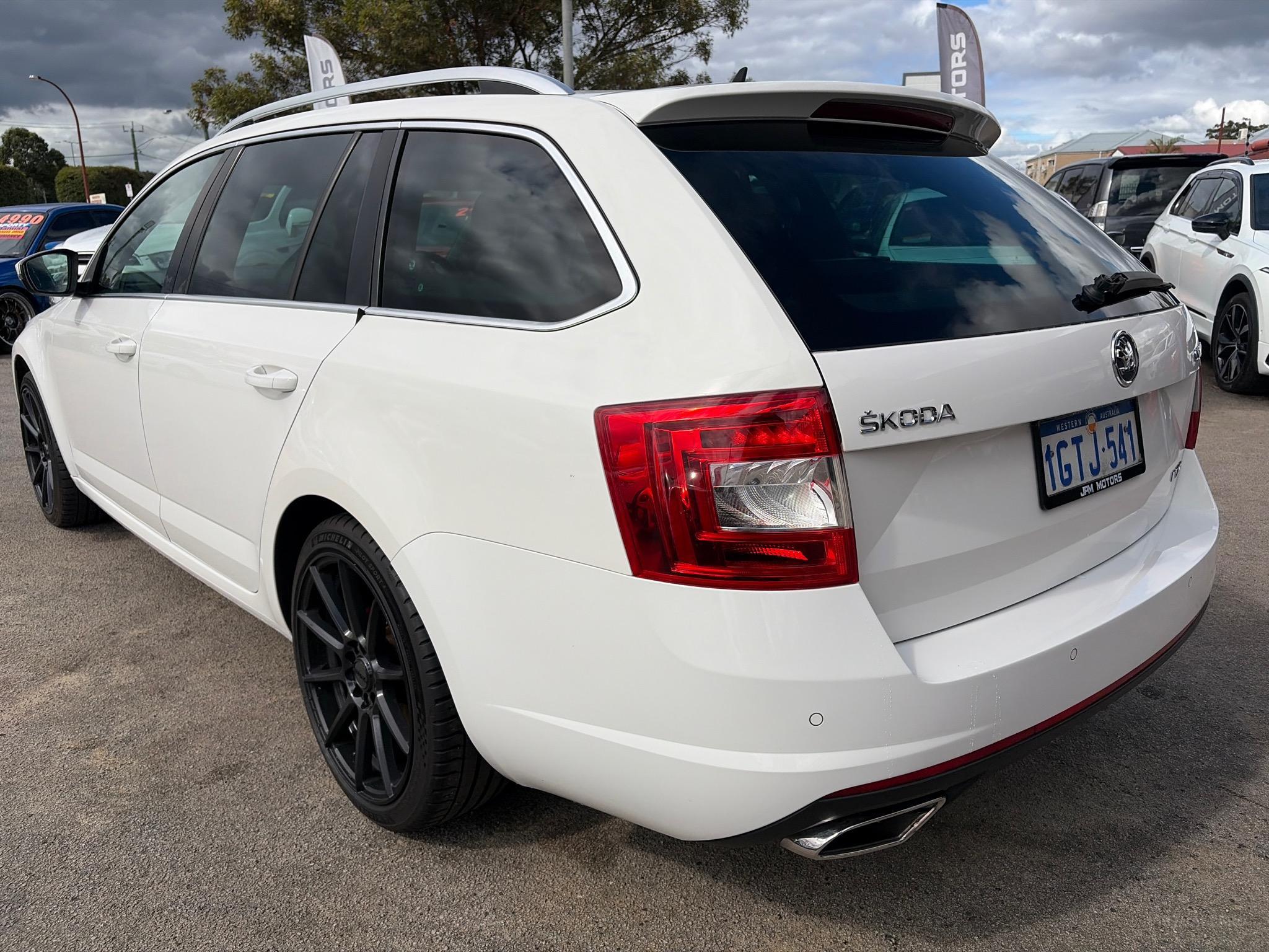 SKODA OCTAVIA