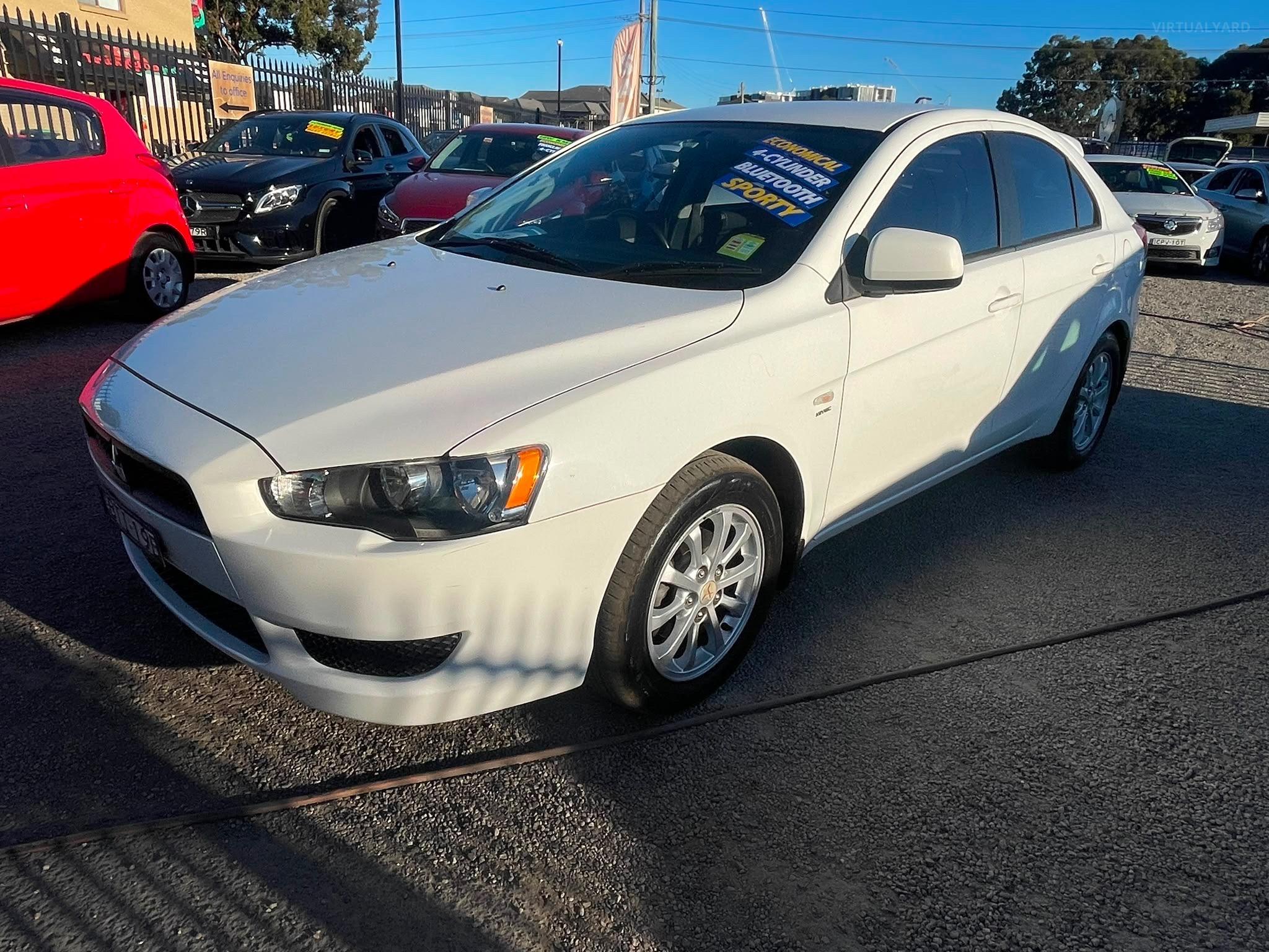 MITSUBISHI LANCER