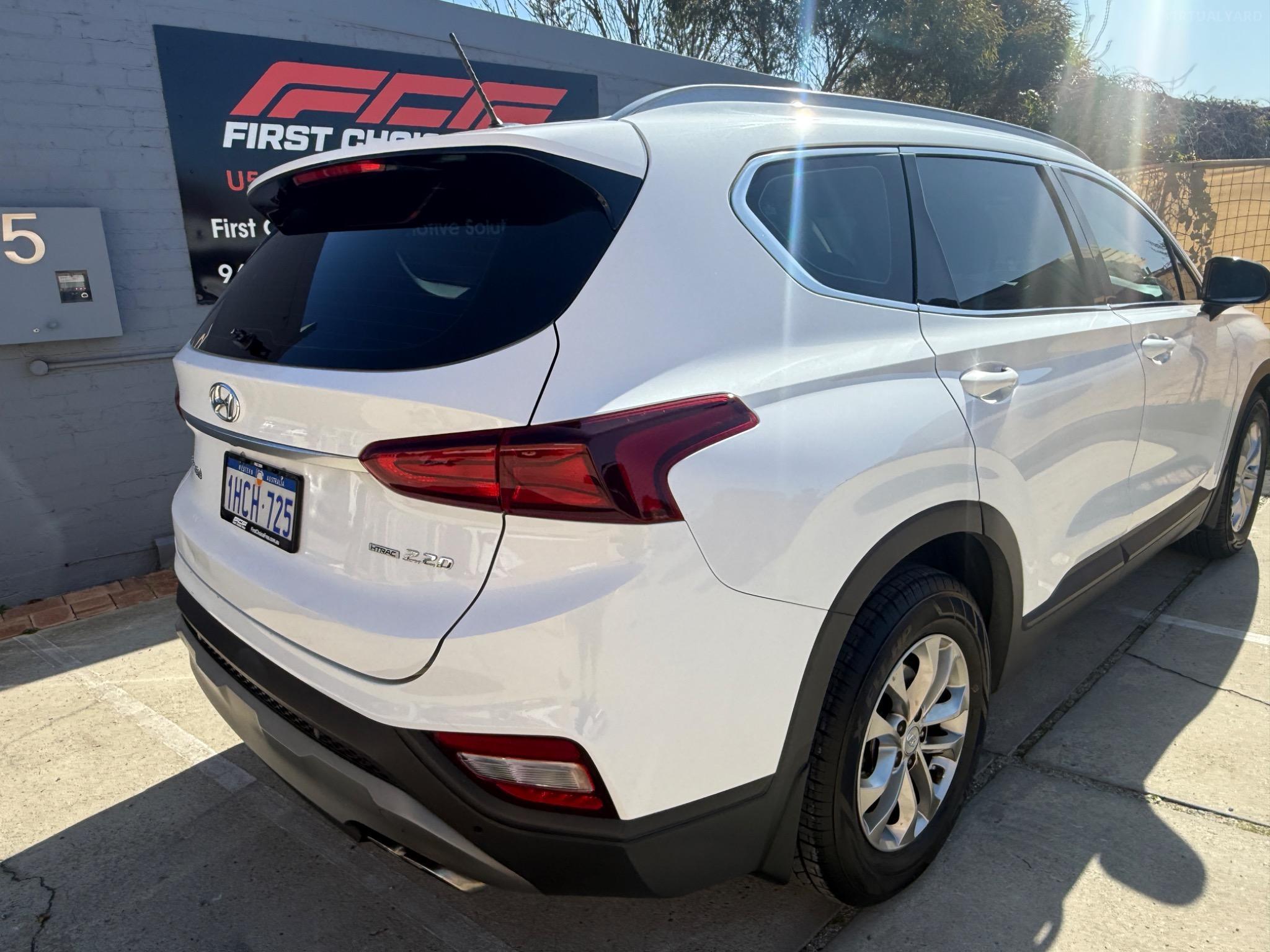 HYUNDAI SANTA FE