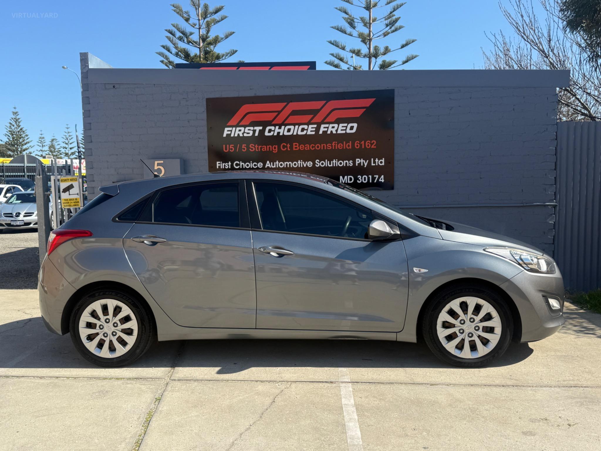 HYUNDAI i30