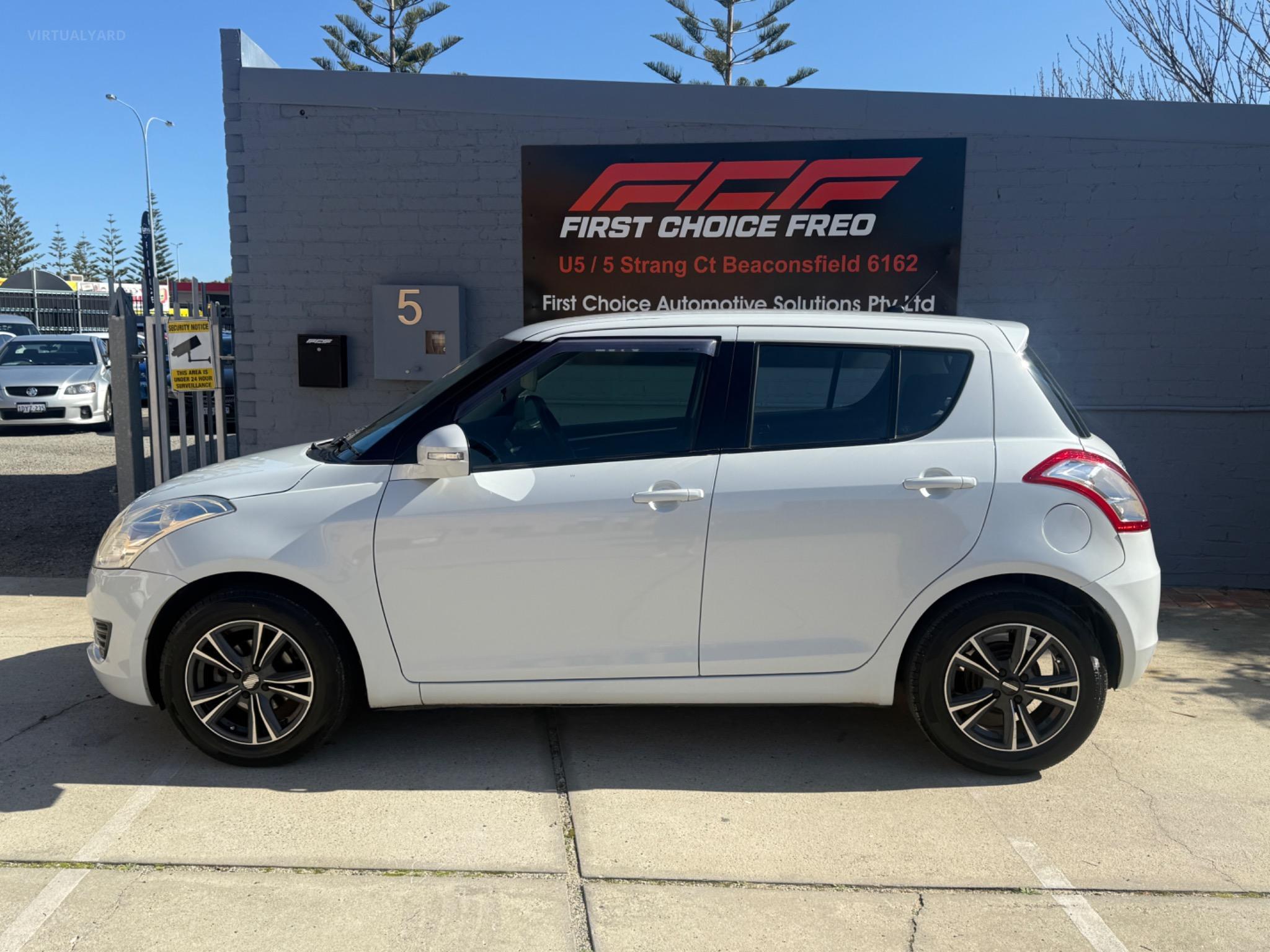SUZUKI SWIFT