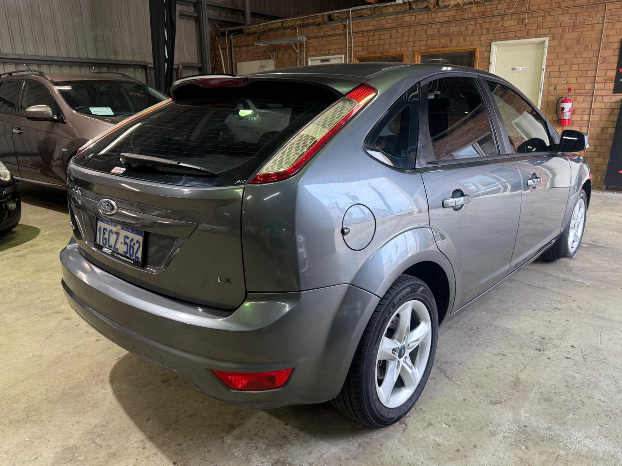 FORD FOCUS