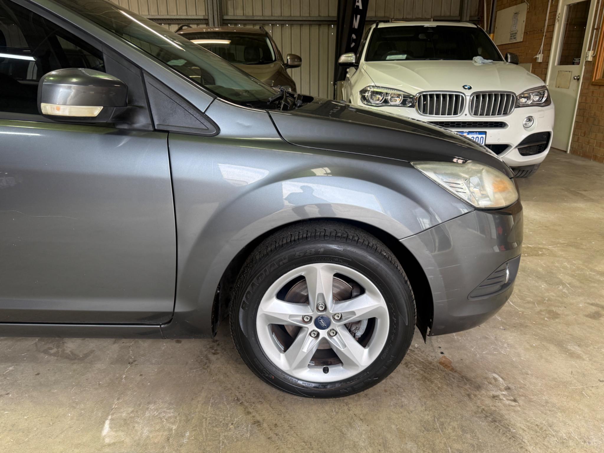 FORD FOCUS