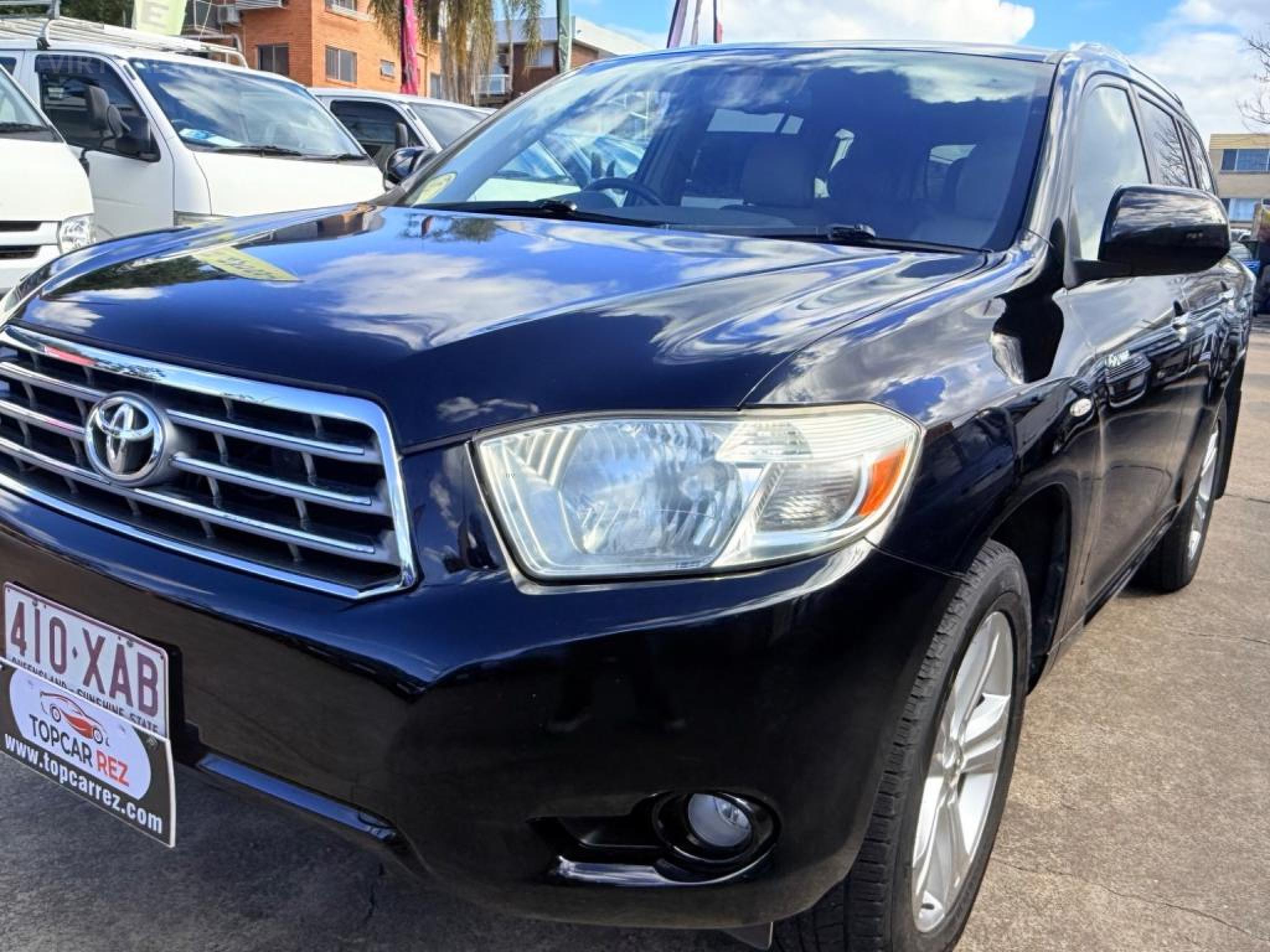 TOYOTA KLUGER