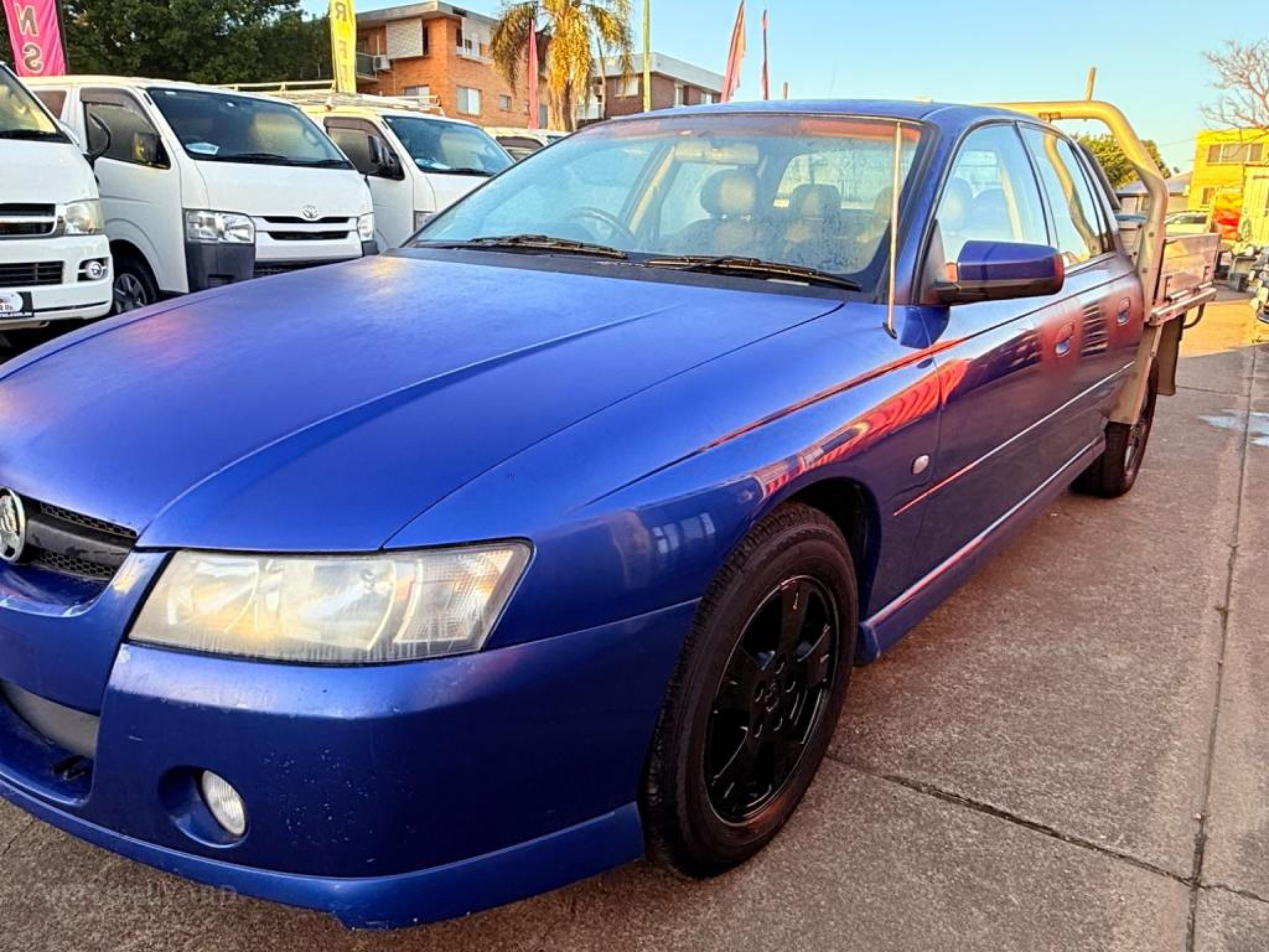 HOLDEN CREWMAN
