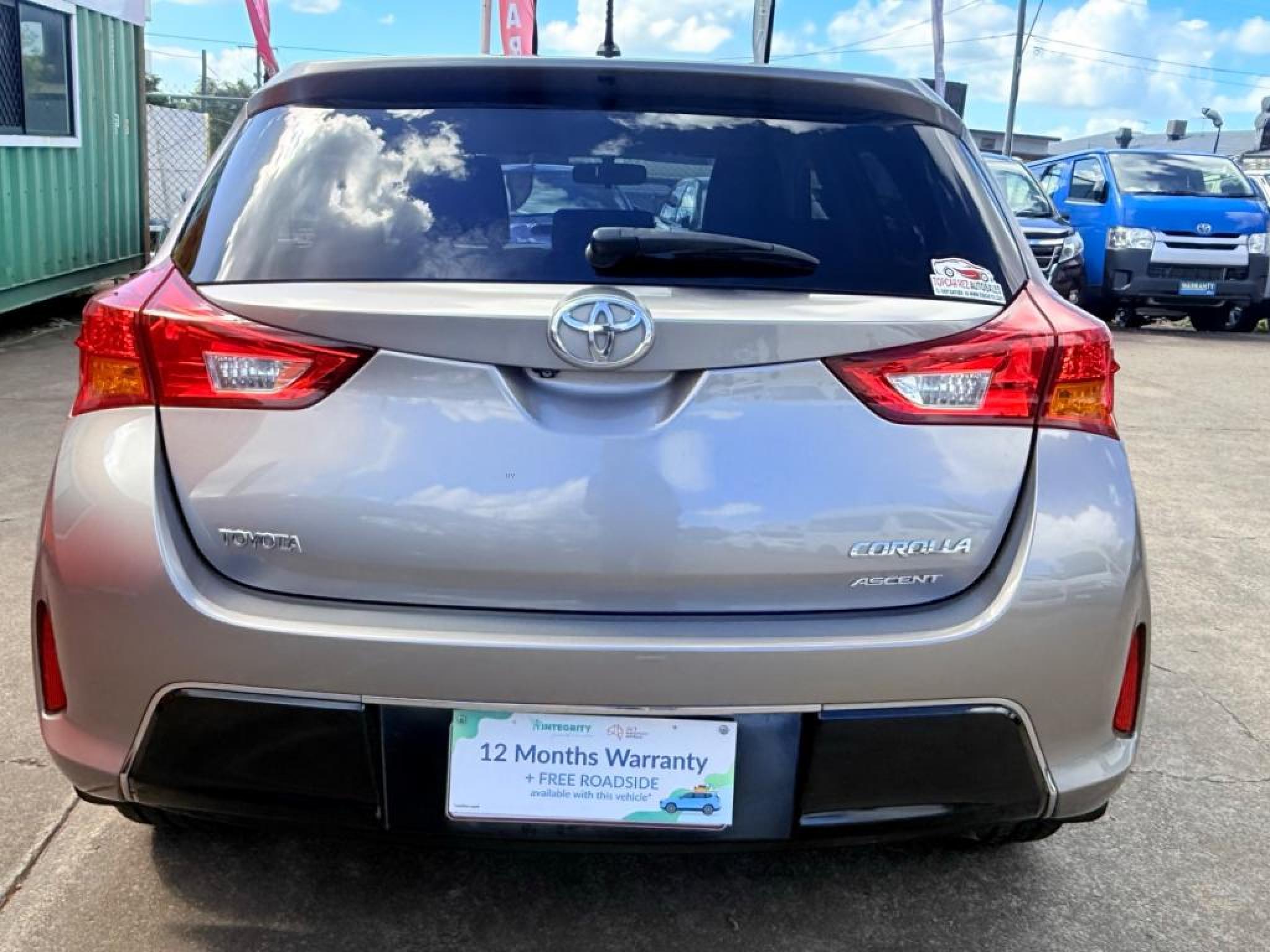 TOYOTA COROLLA