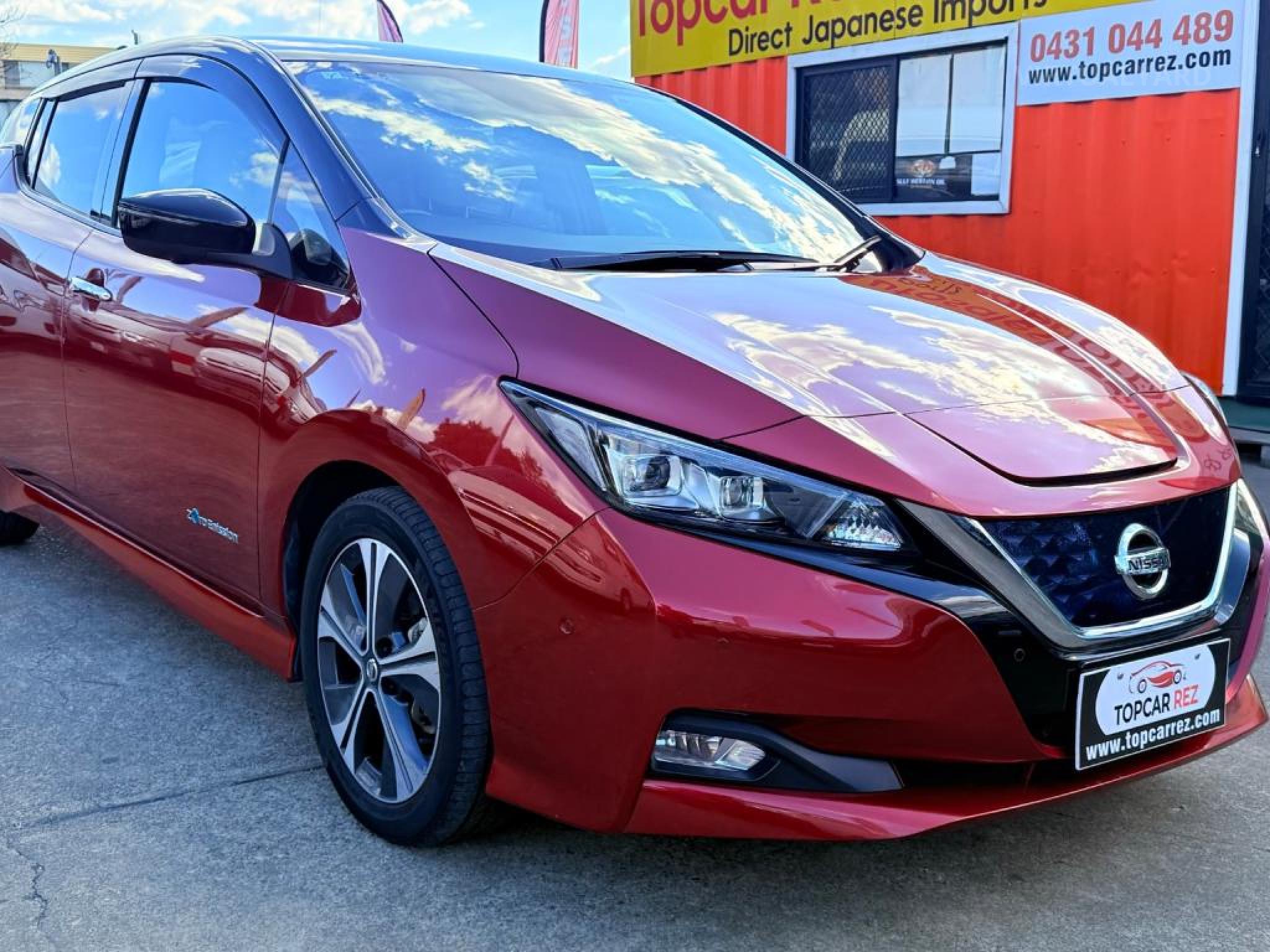 NISSAN LEAF