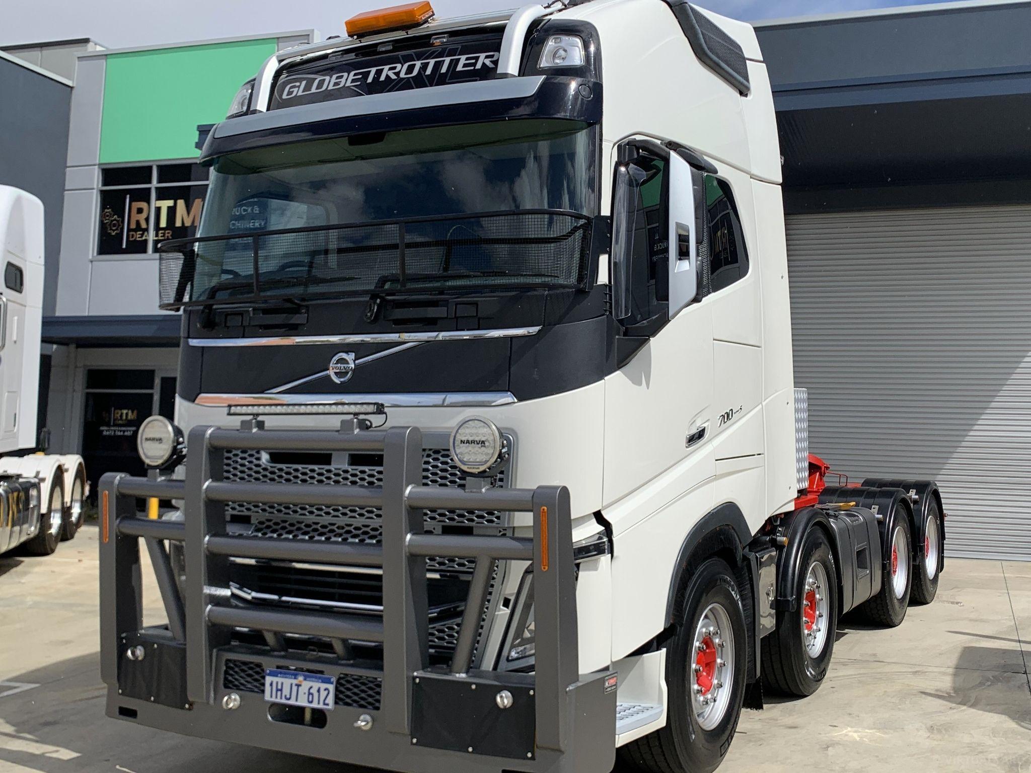 VOLVO FH700