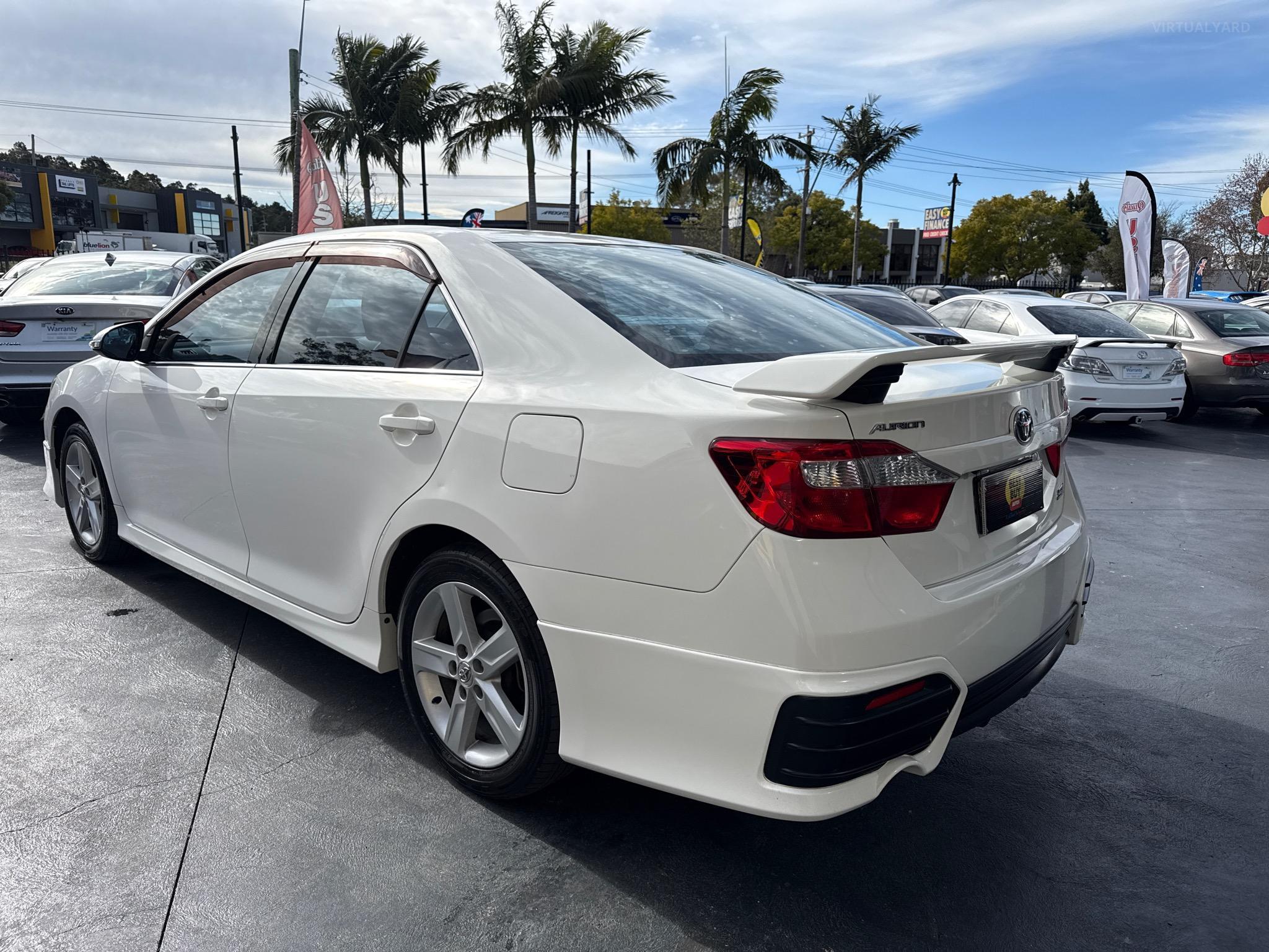 Toyota Aurion