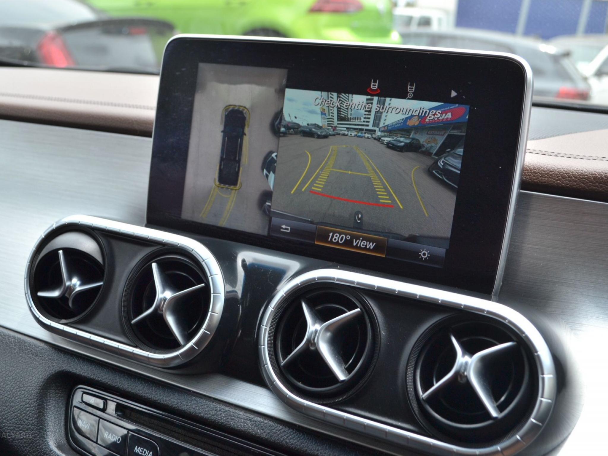 Mercedes-Benz X-Class