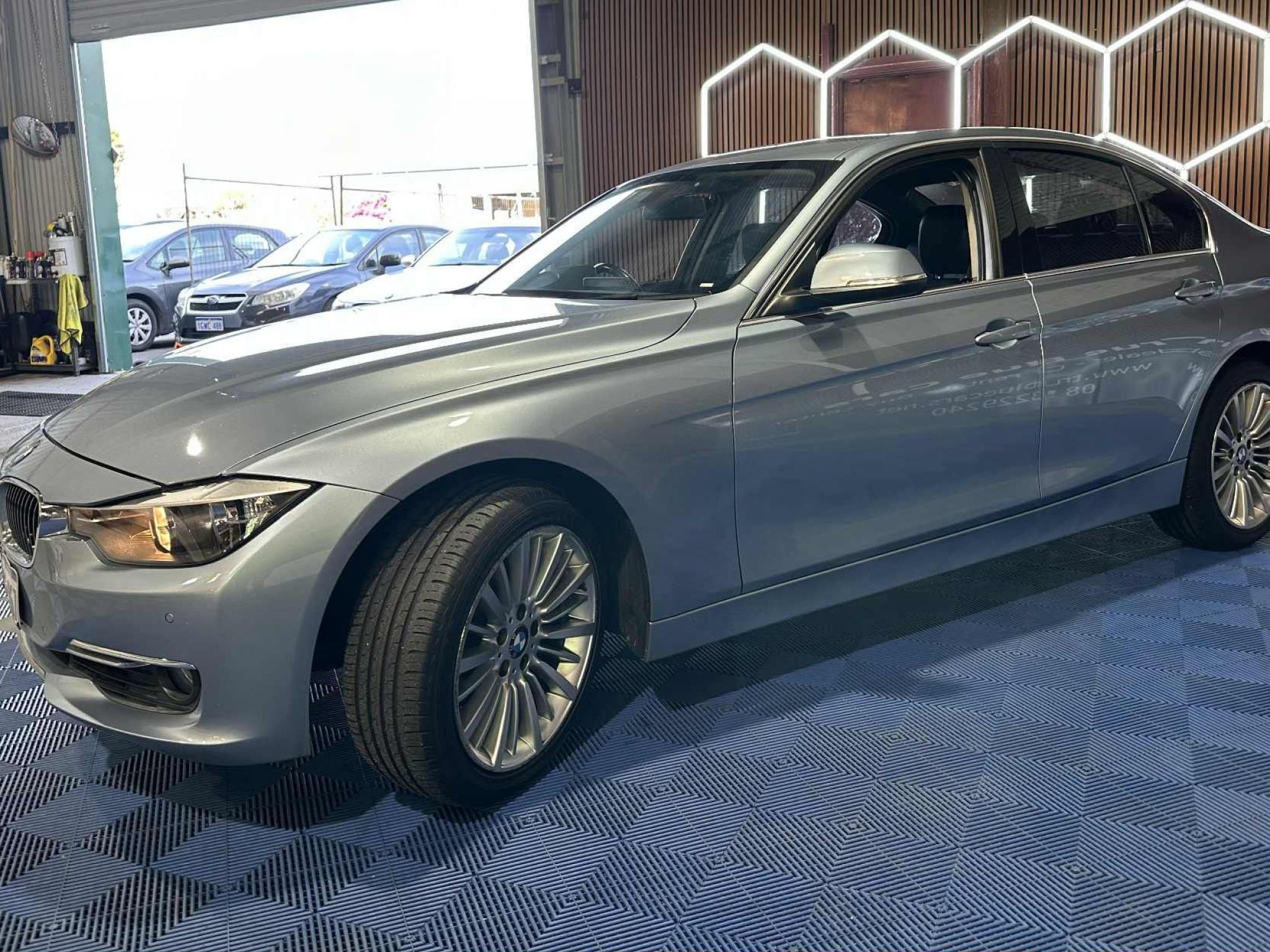 BMW 3