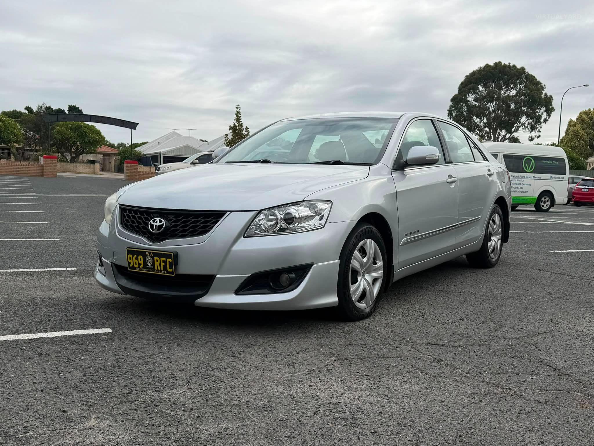 TOYOTA AURION