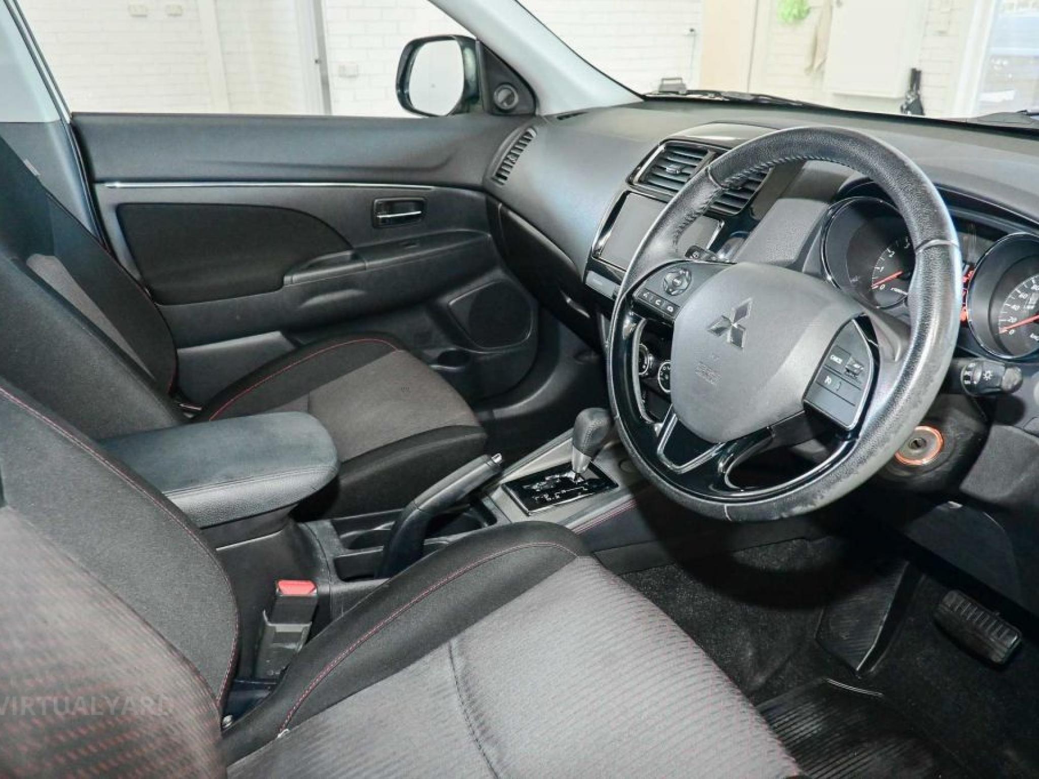 MITSUBISHI ASX