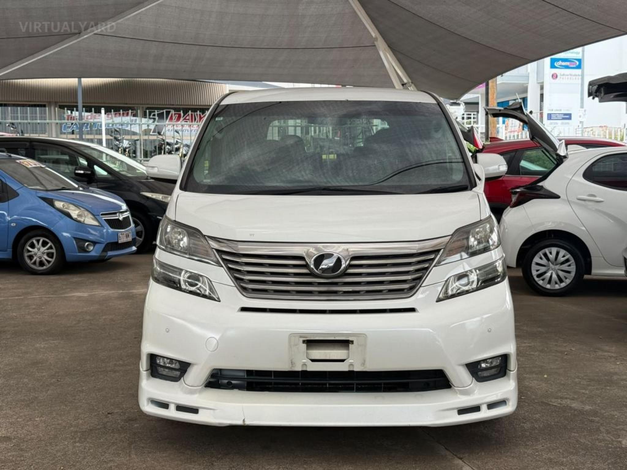TOYOTA VELLFIRE