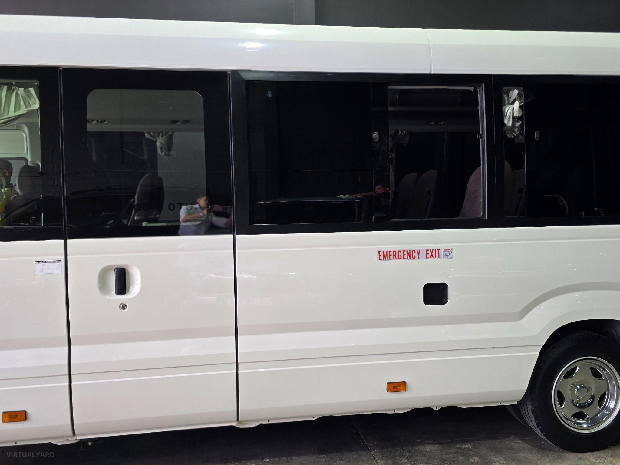 TOYOTA COASTER DELUXE