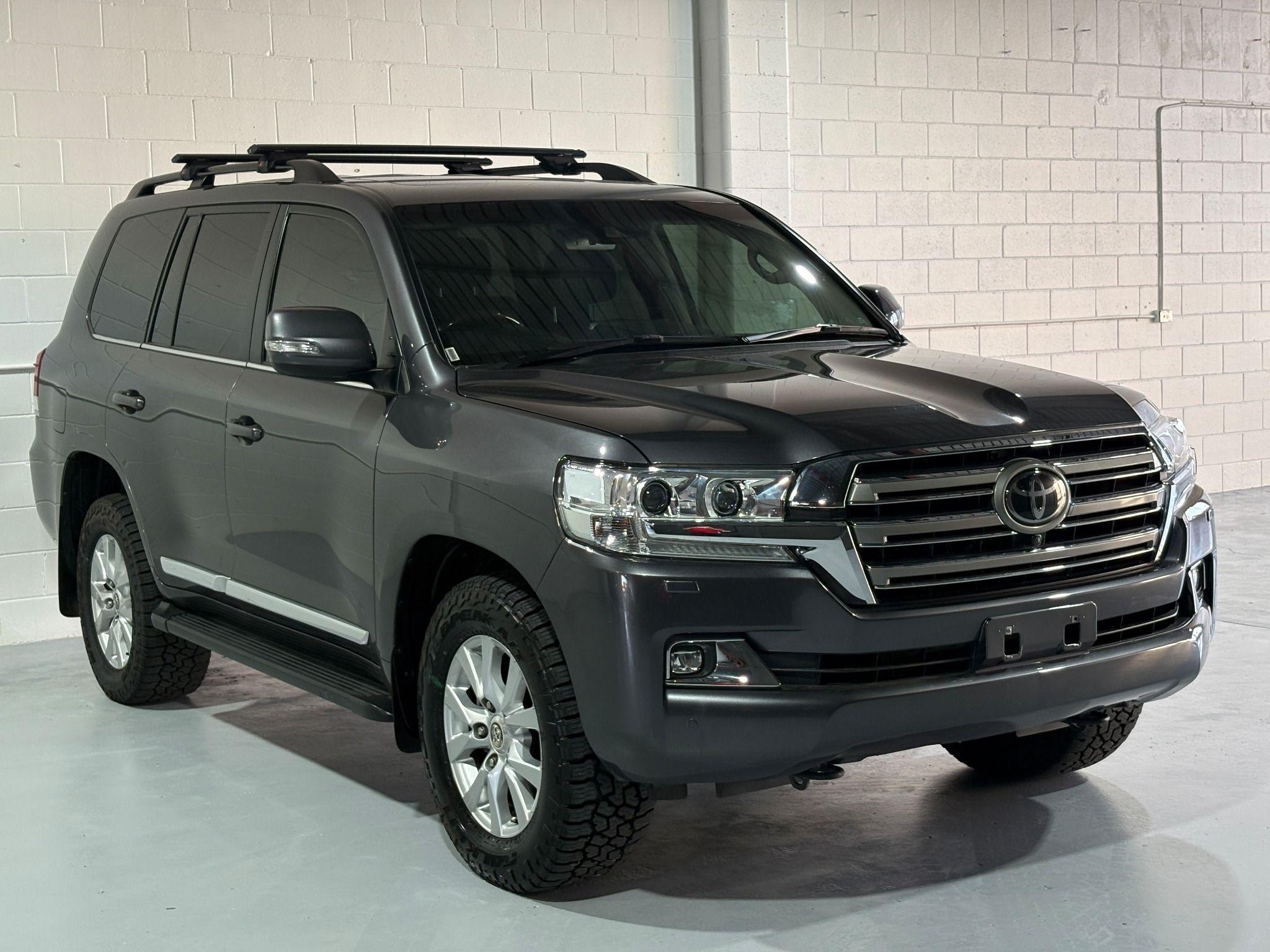 TOYOTA LANDCRUISER