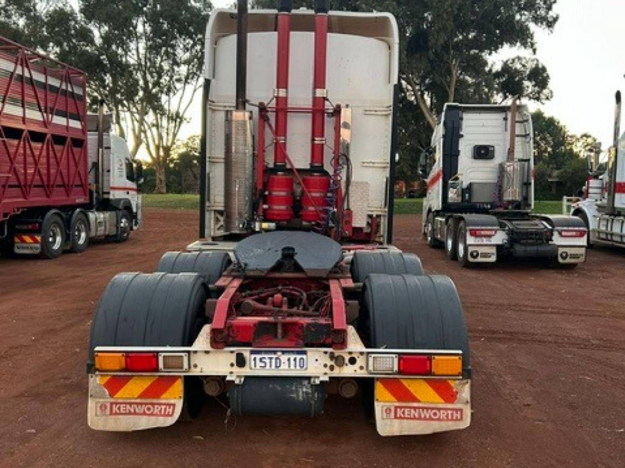Kenworth K200