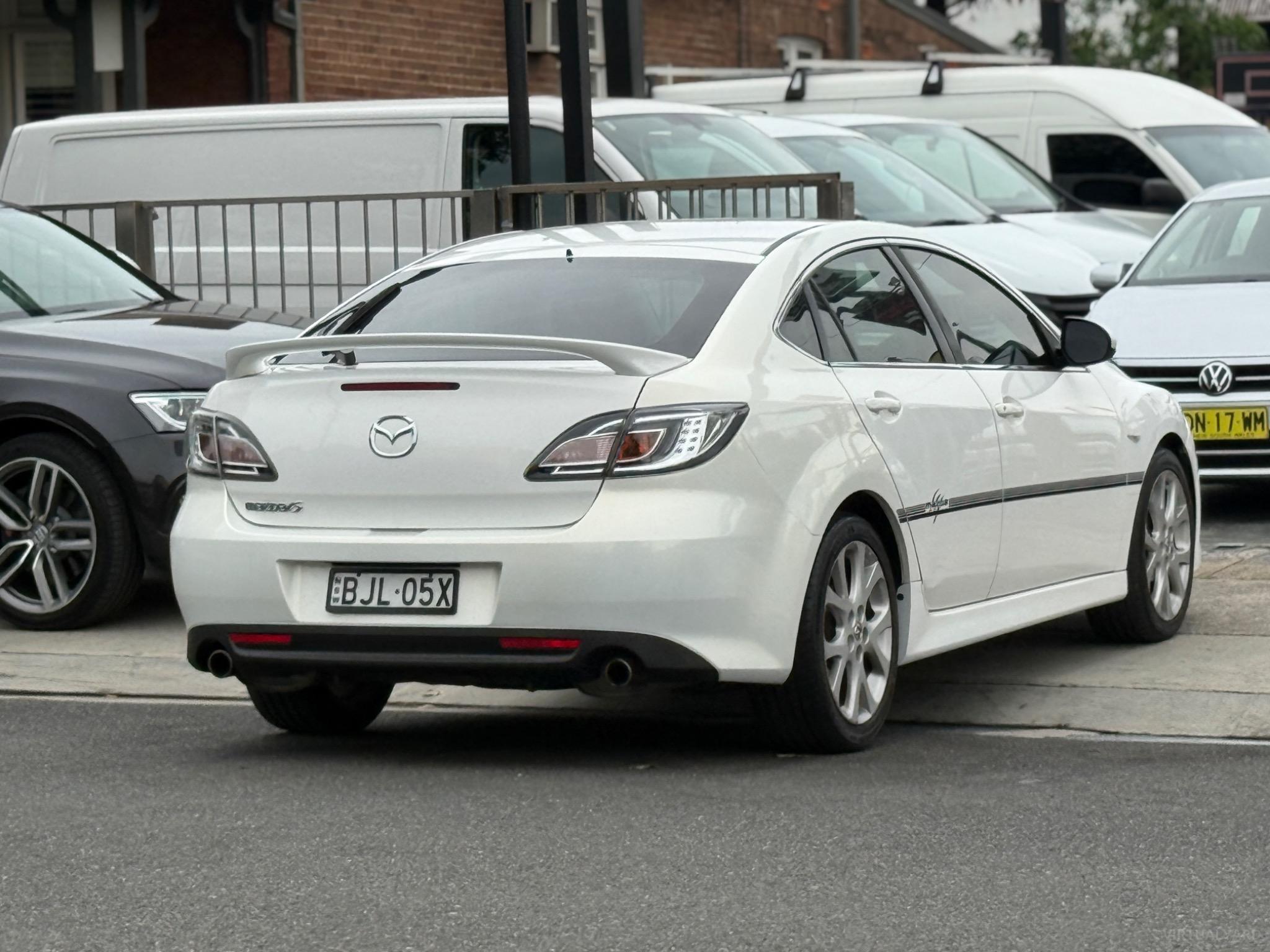 Mazda 6