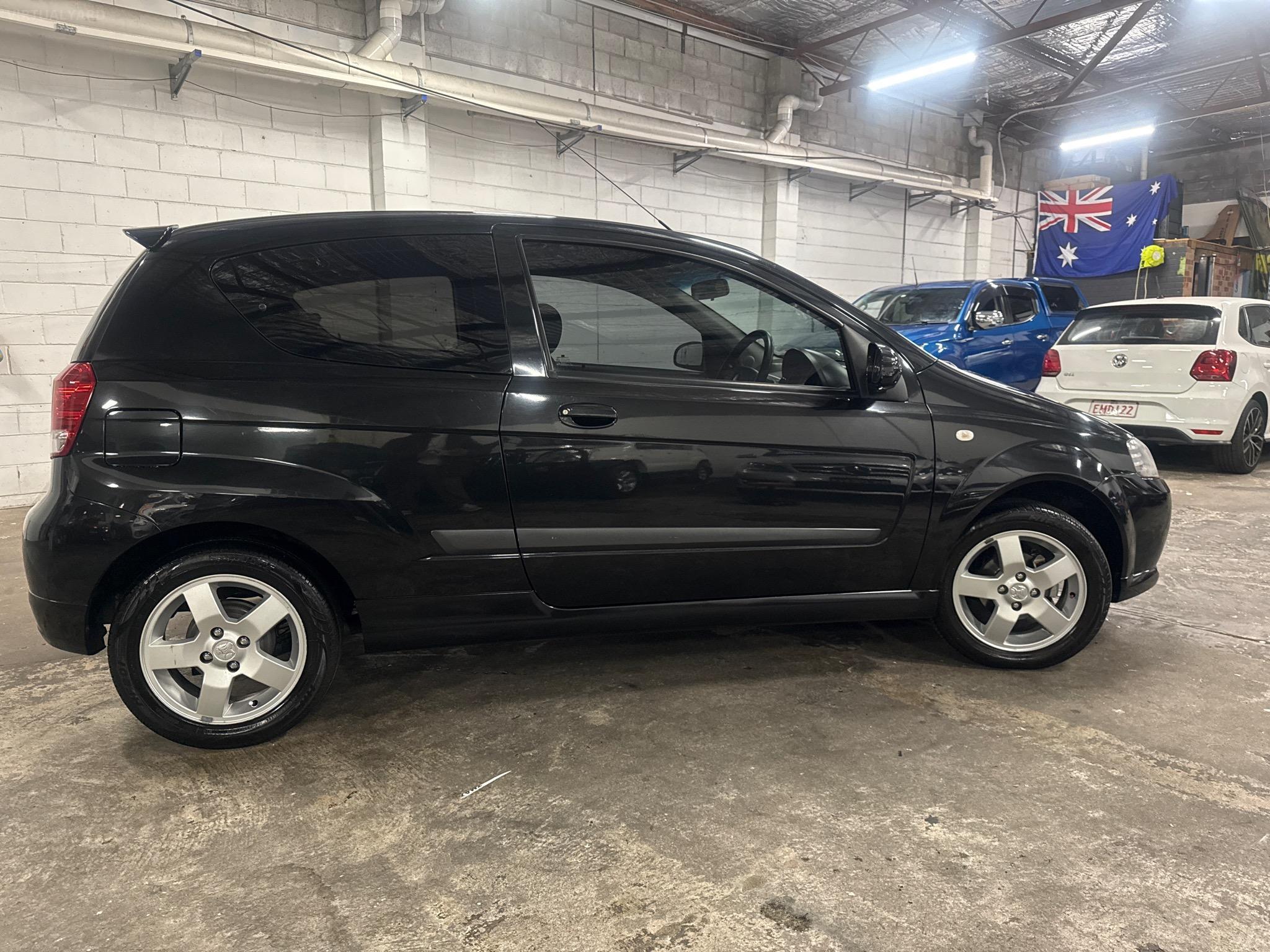 HOLDEN BARINA