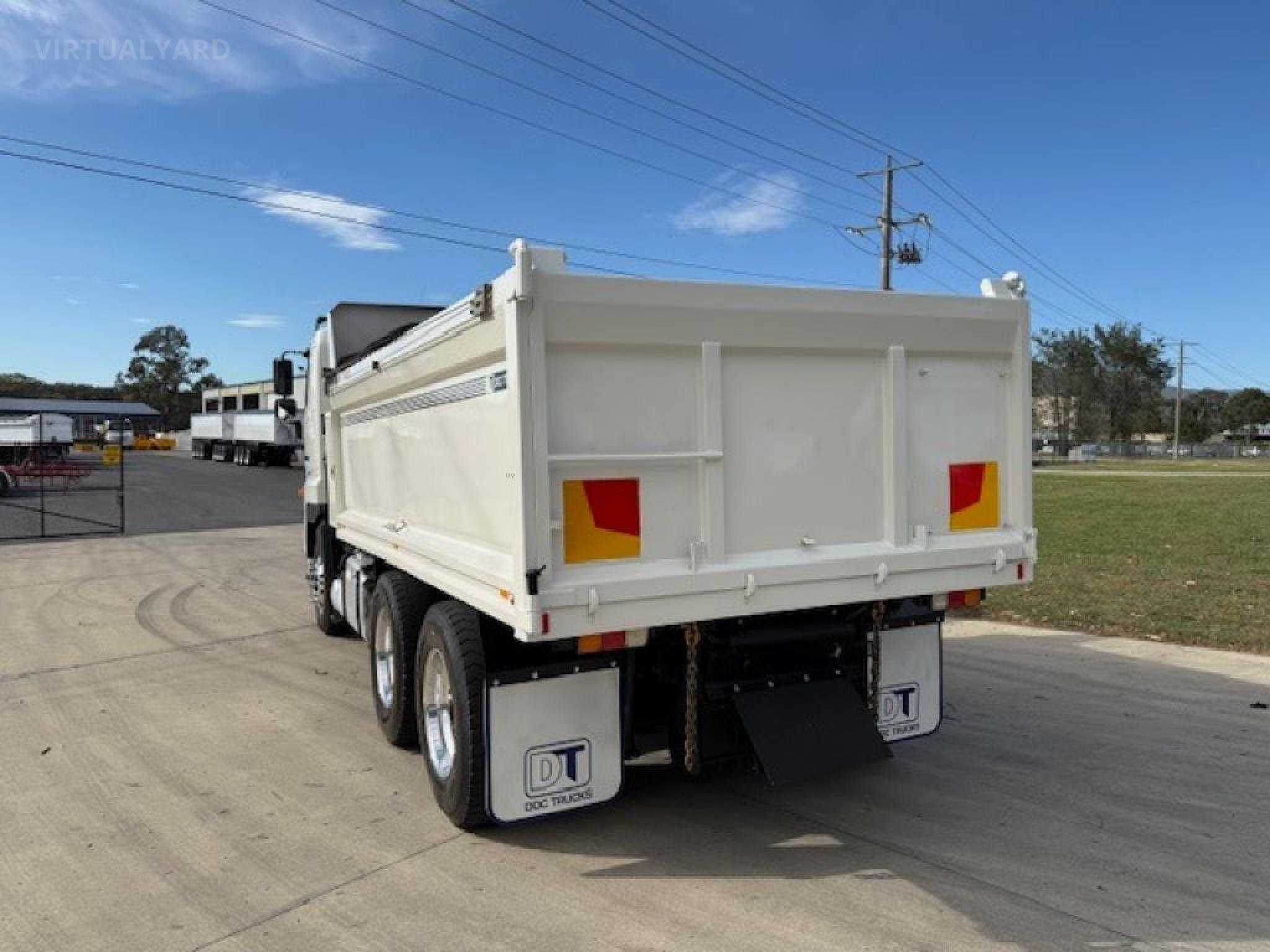 HINO FS 700 2848 TIPPER